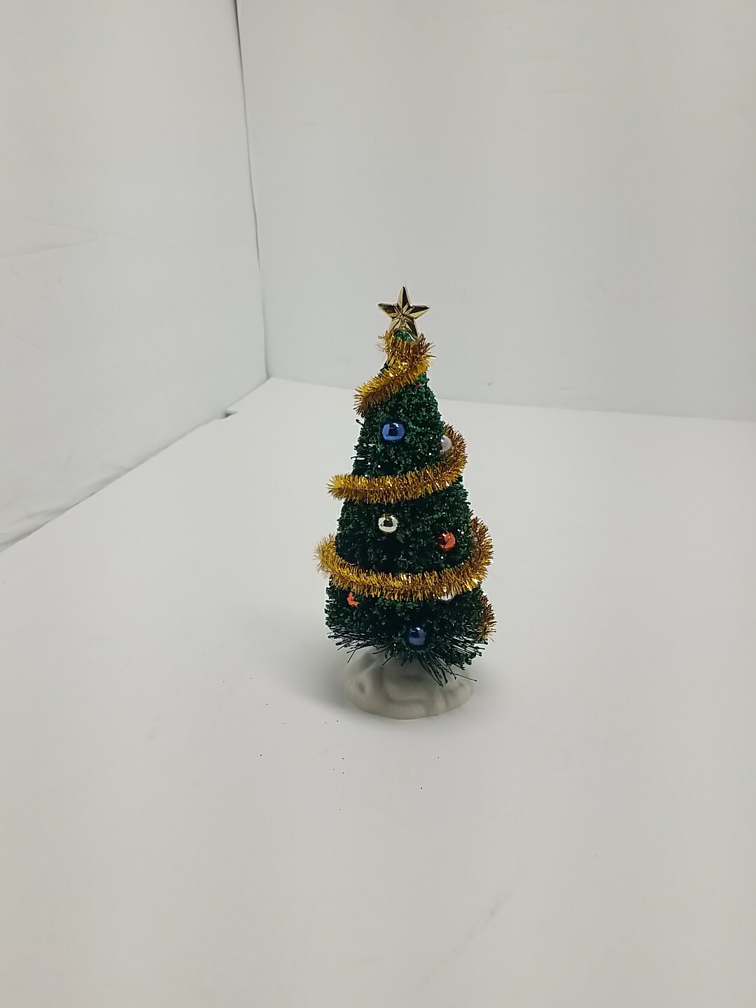 HTF Lemax Village Collection Sparkling Green Christmas Tree