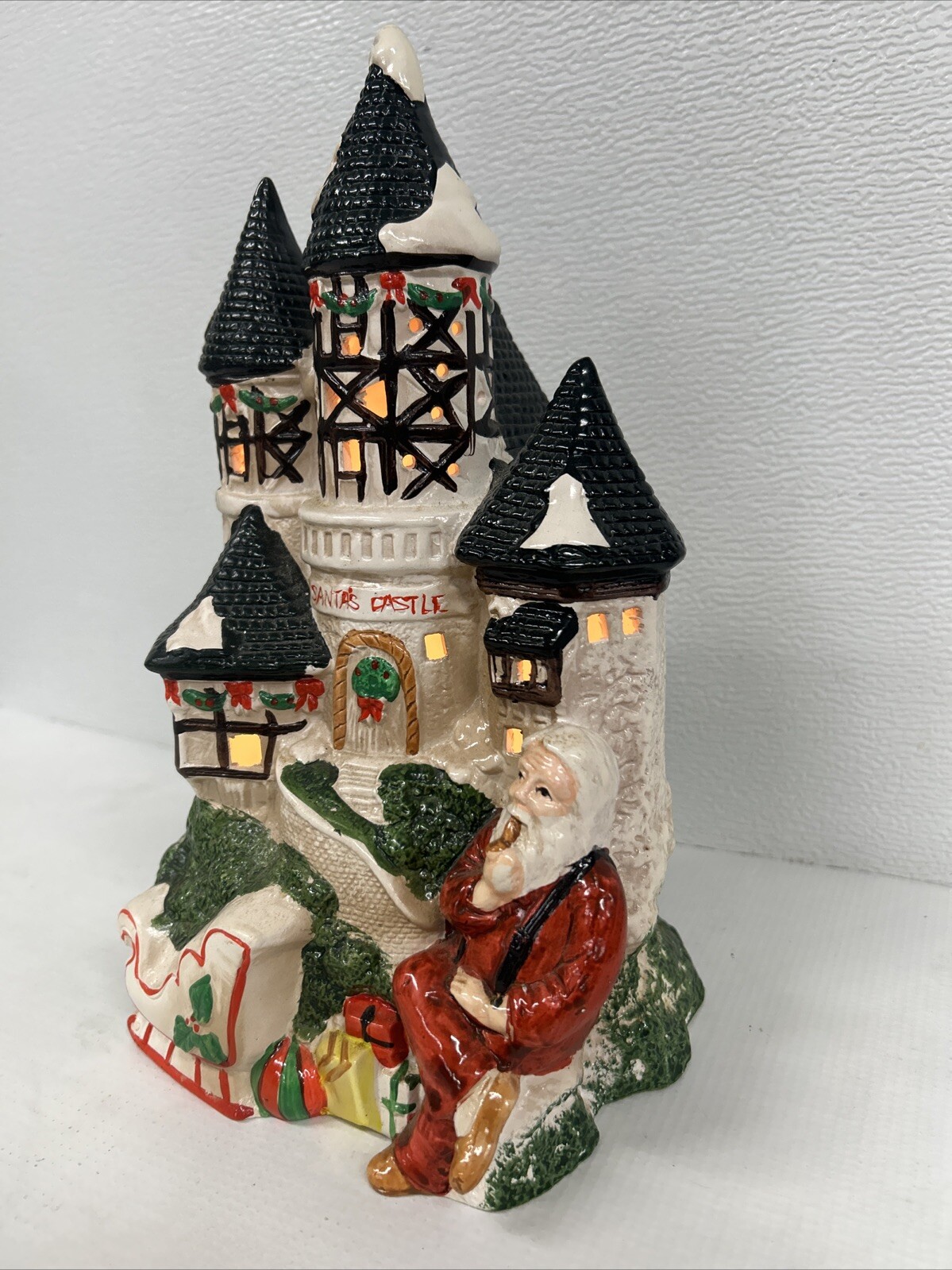 Brinn’s Ceramic Village Collection “Santa’s Castle” Nite Lite Tested Good 1987
