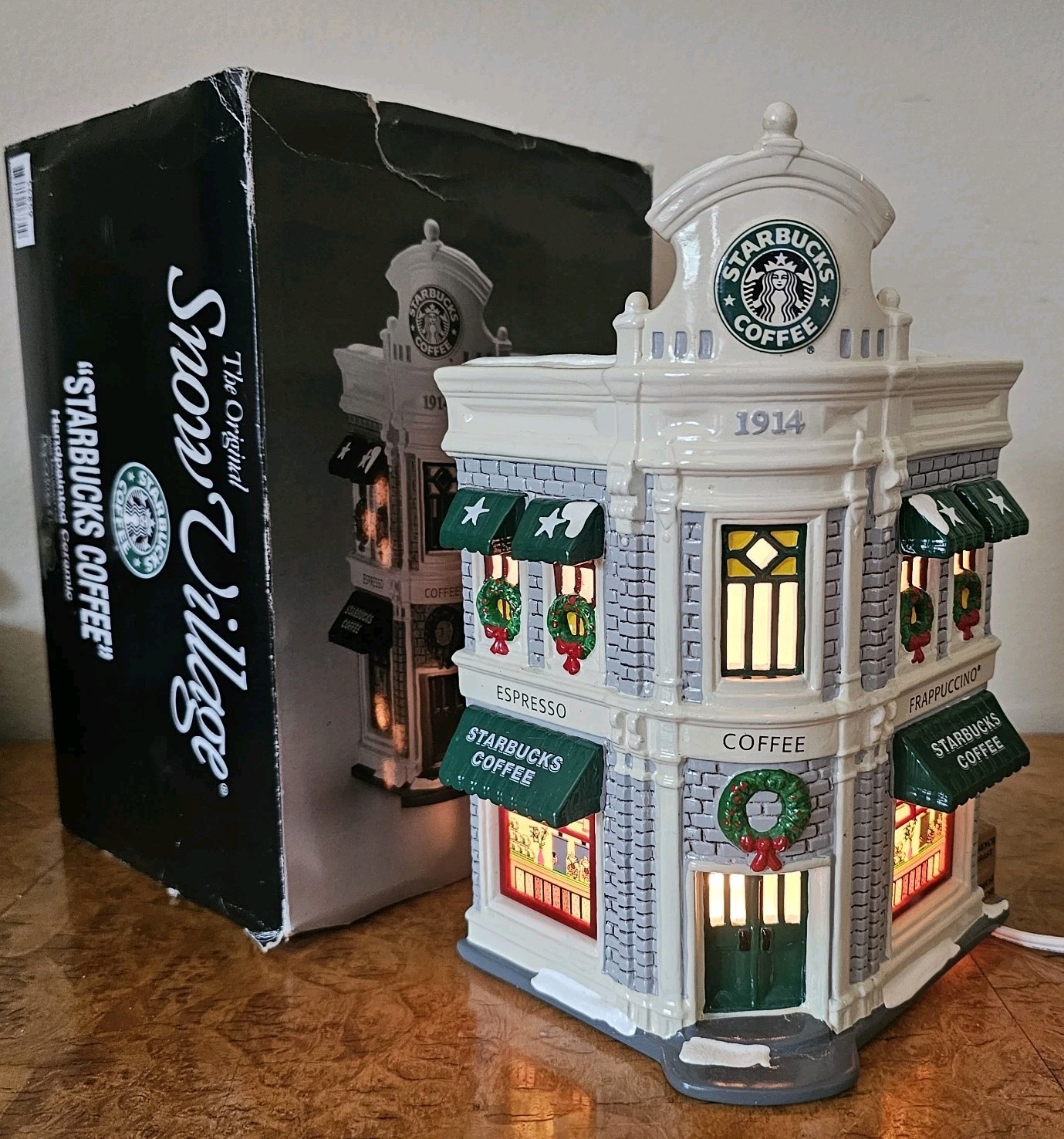 Retired 1995 Department 56 Snow Village Lighted Starbucks Coffee Shop #54859