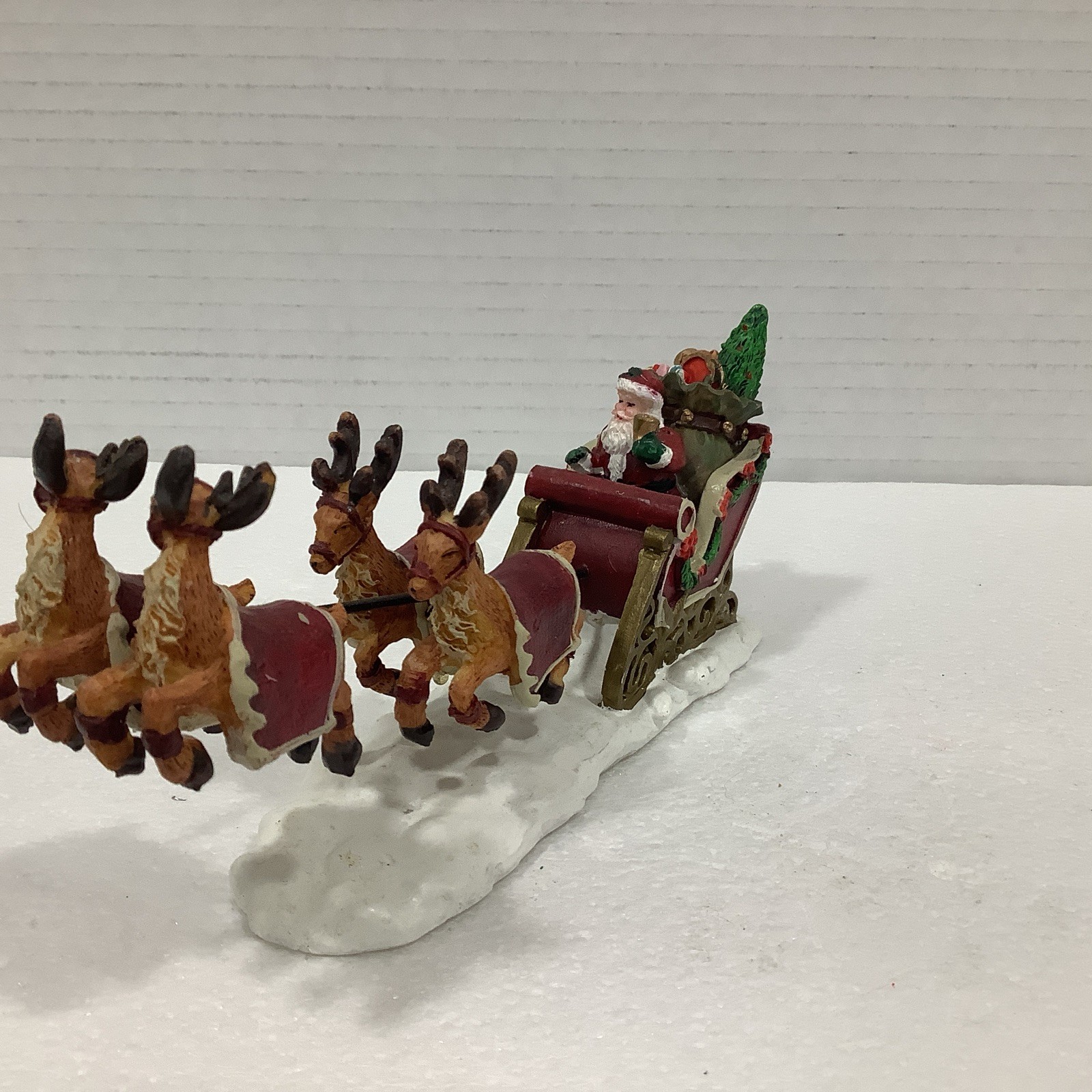 Holiday Inspirations Santa Sleigh Ride Accessory
