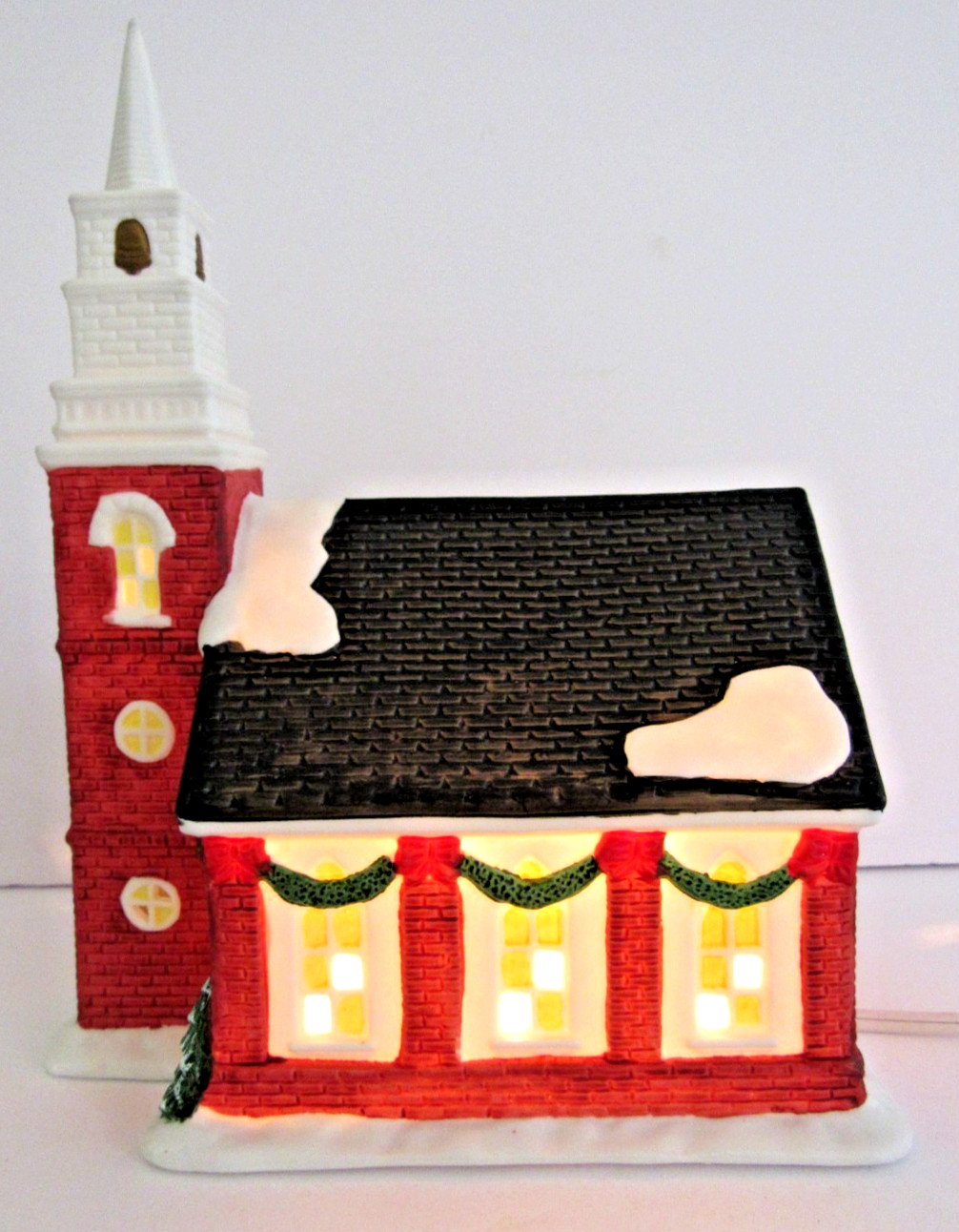GALLERIA INC. “FINE PORCELAIN CHURCH” ~ (9″ TALL) ~ *** CHRISTMAS VILLAGE ***