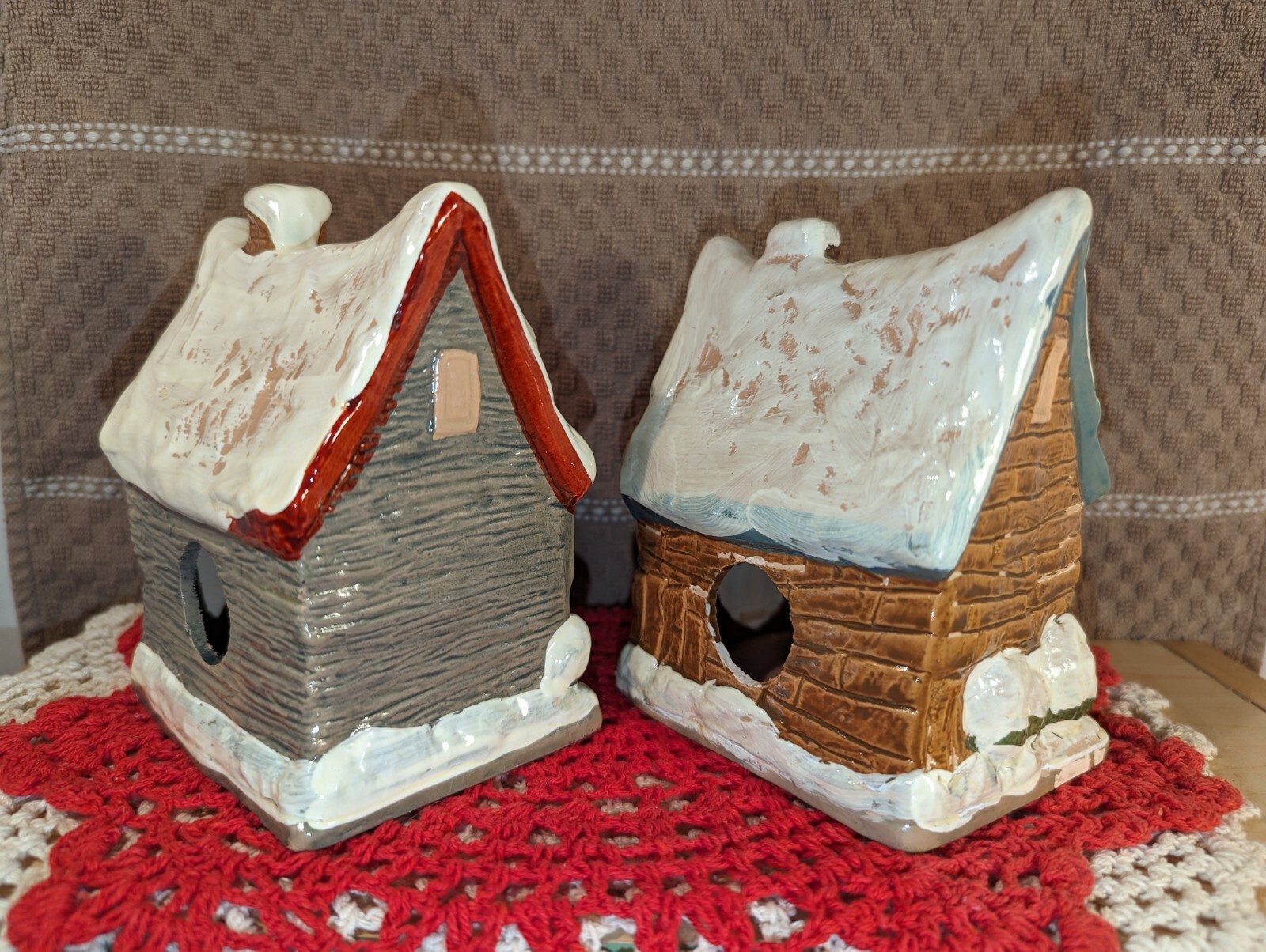 Christmas Village Houses Set Of Two Vintage Painted Taiwan, Can Be Lighted CUTE!