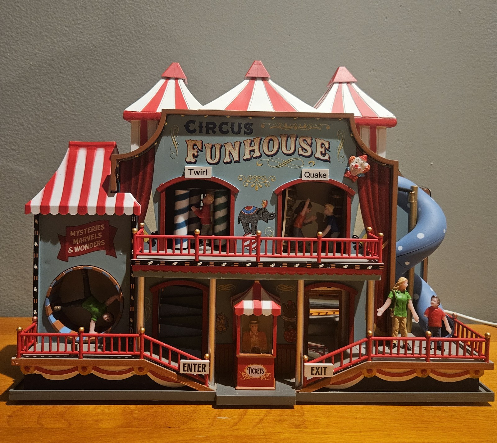 Lemax Circus Funhouse