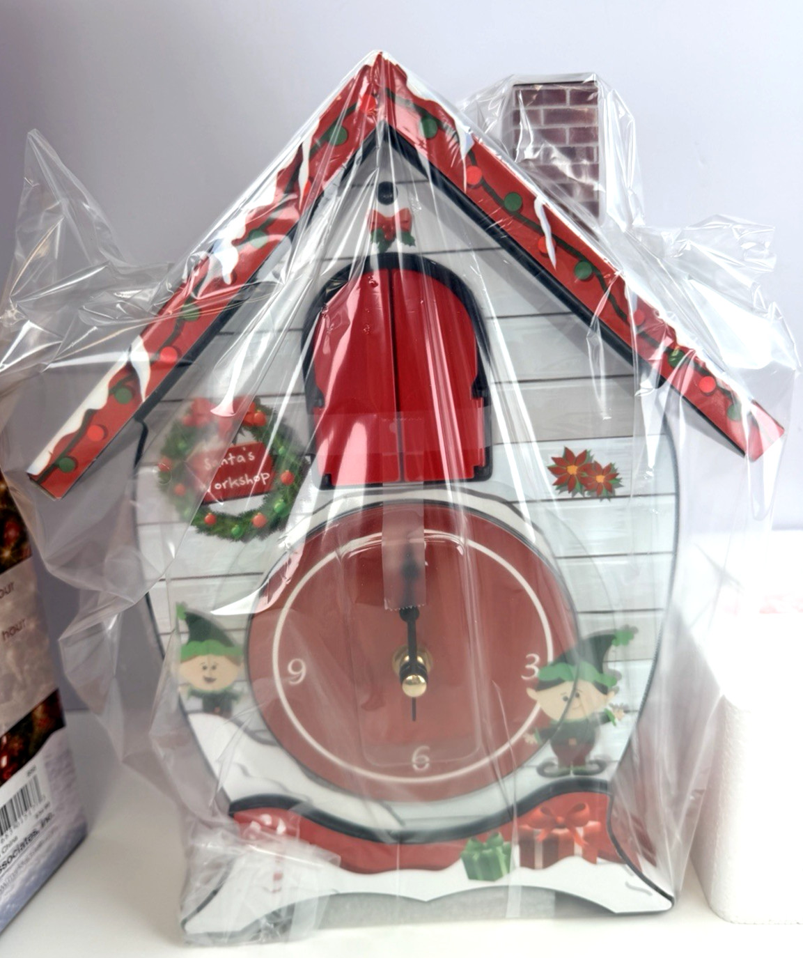 Santa’s North Pole Workshop Cuckoo Carol Sound Clock