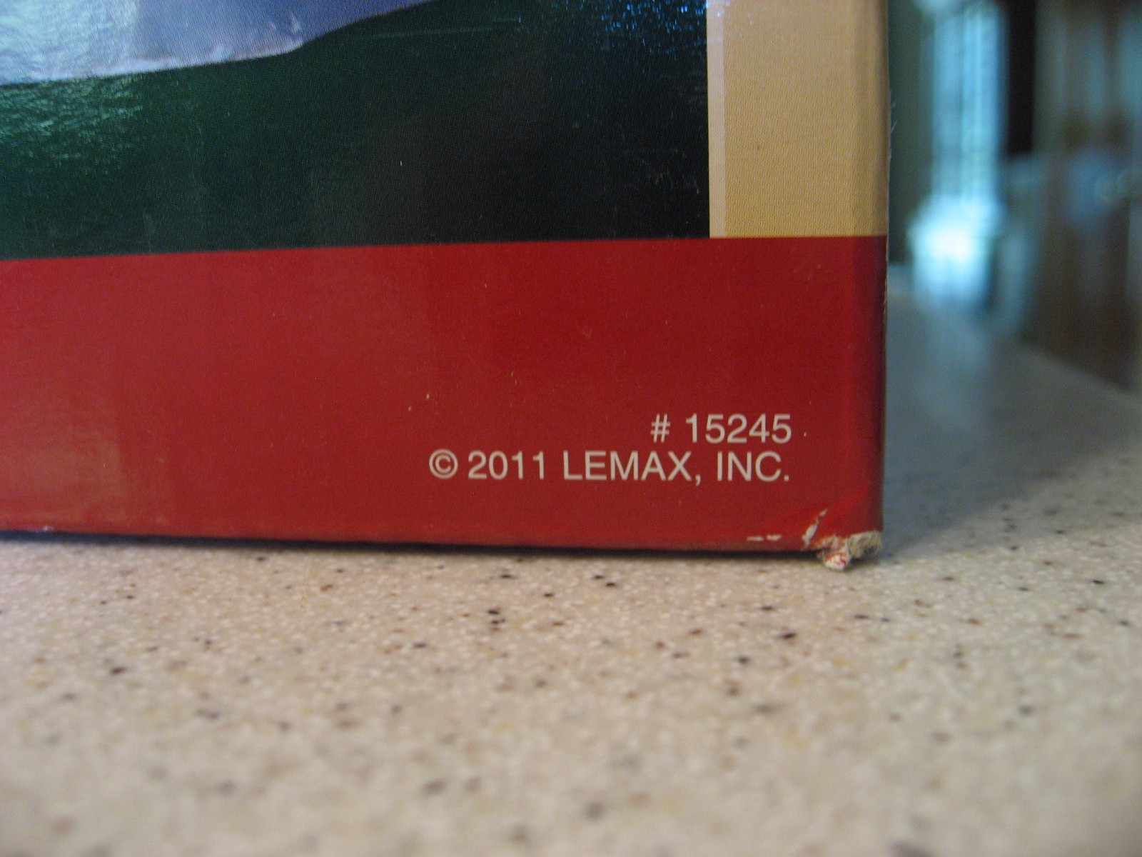 Lemax Caddington Village 2011 Brew-N-Browse Lighted Ceramic Building 15245