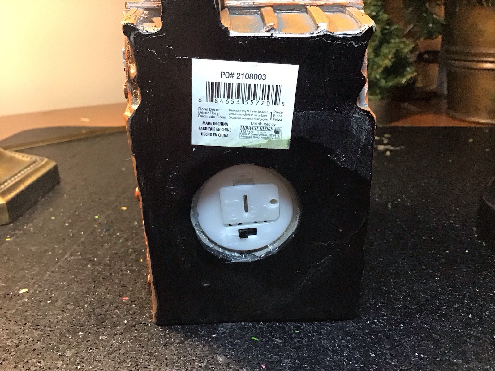 LOG CABIN PO # 218003 MID WEST DESIGN W/BATTERY LIGHTED BATTERY NOT INCLUDED