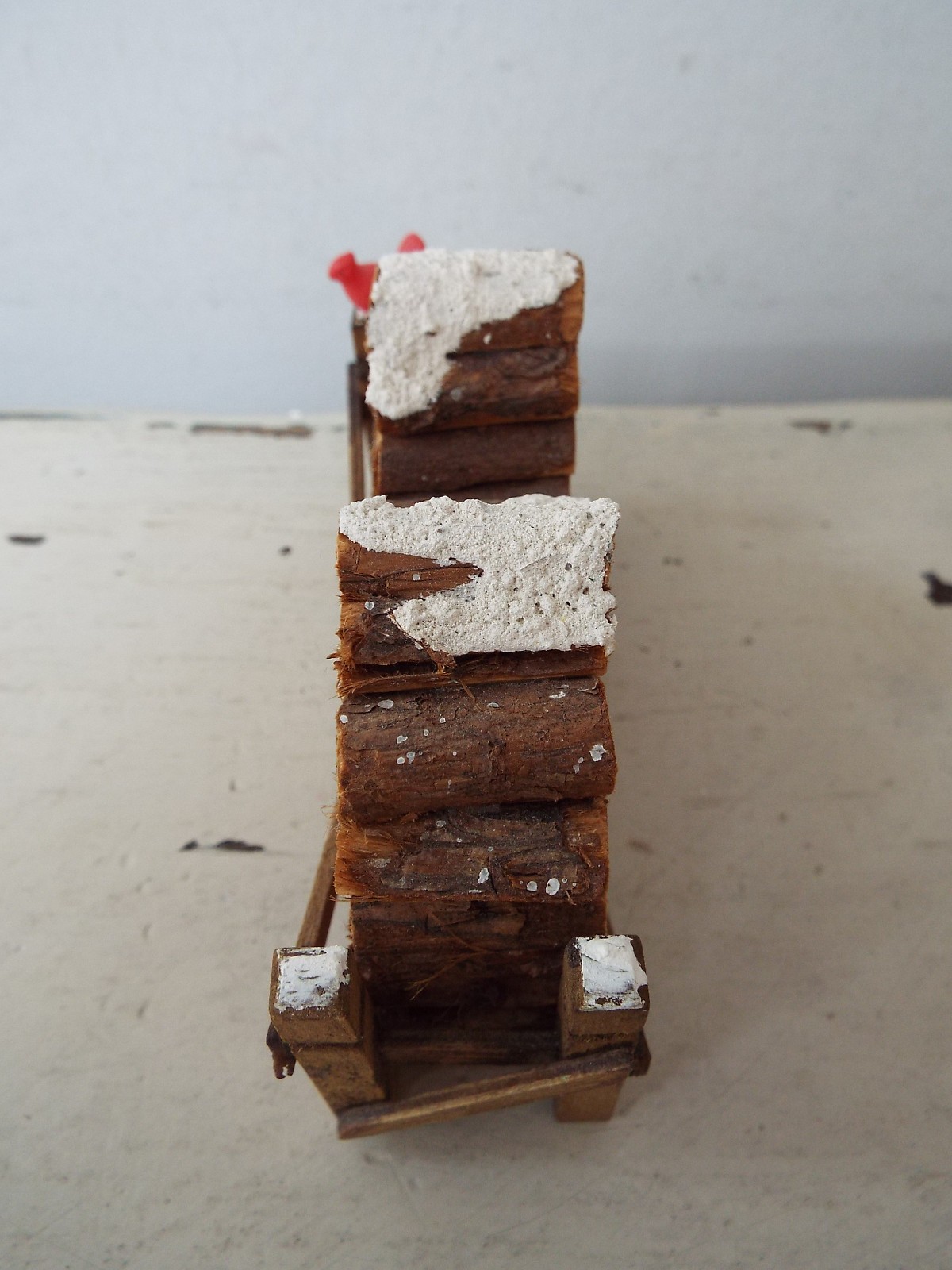 Department 56 Landscape Cardinal Wood Log Pile Christmas #56-52665
