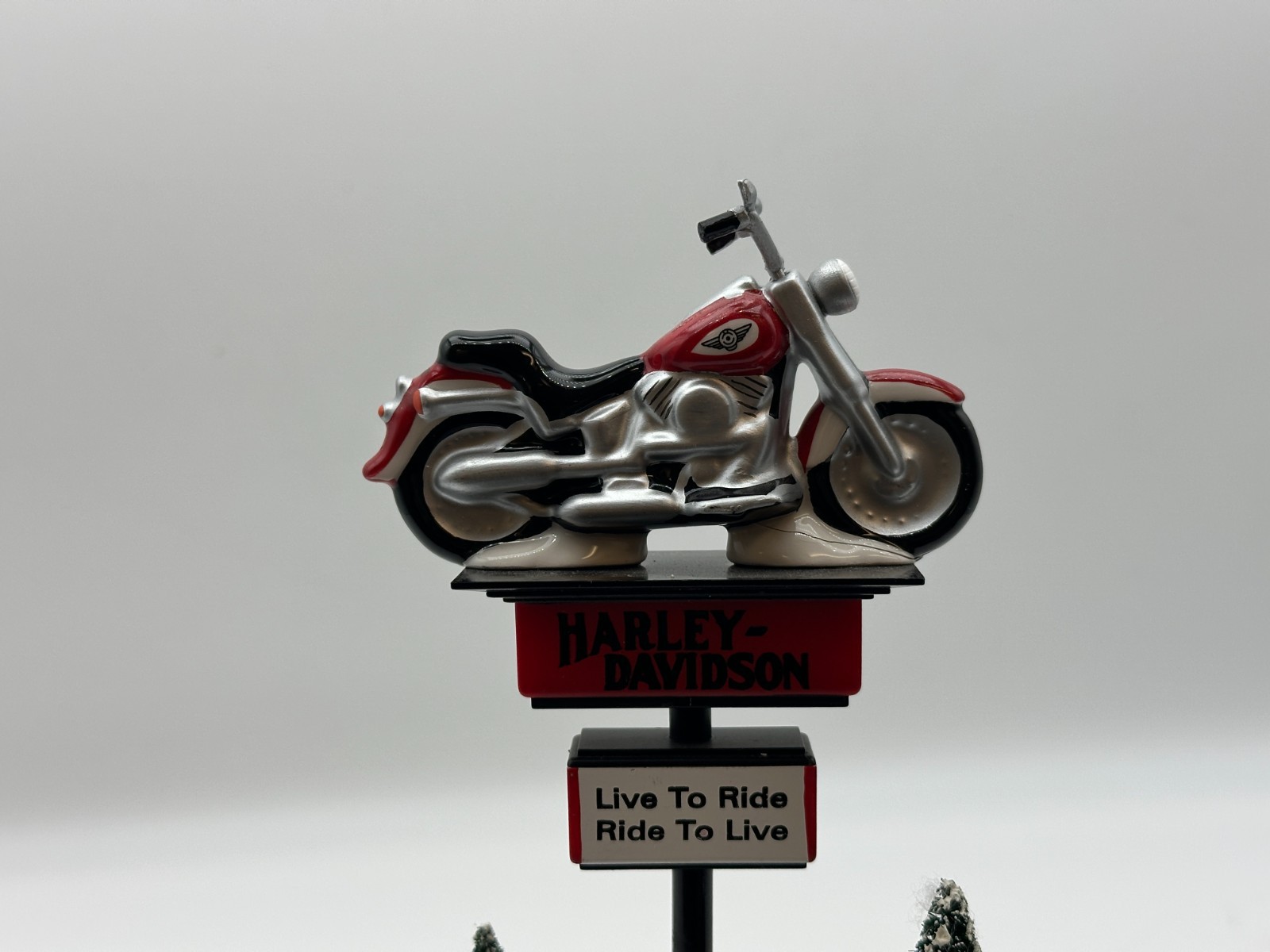 Department 56 Snow Village Harley-Davidson Motorcycle Sign 54901 Christmas