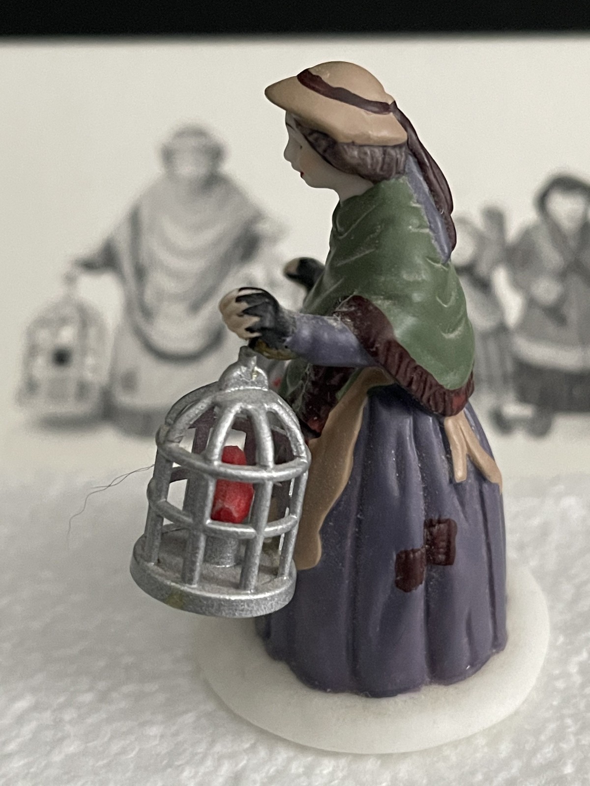 Dept 56 Heritage Village The Bird Seller Set Of 3 Porcelain Figurines in Box