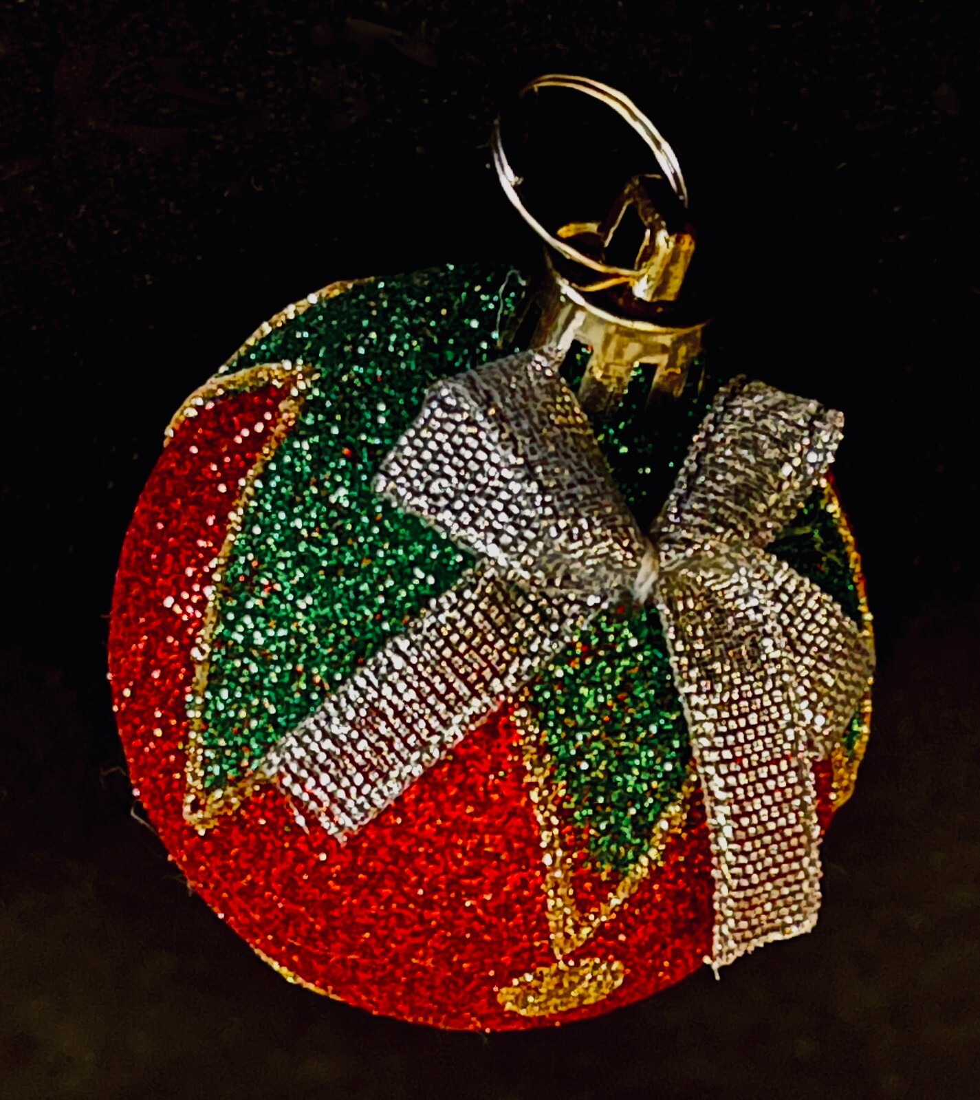 Vintage Red and Green Sparkle Unbreakable 2″ CHRISTMAS BALL
