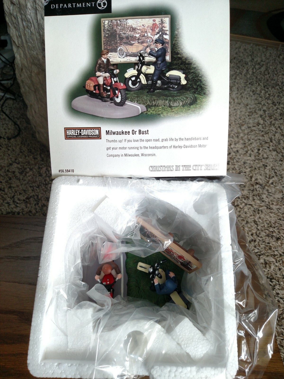 Milwaukee Or Bust #59410 Department 56 Christmas In The City -BUYER GUARANTEE