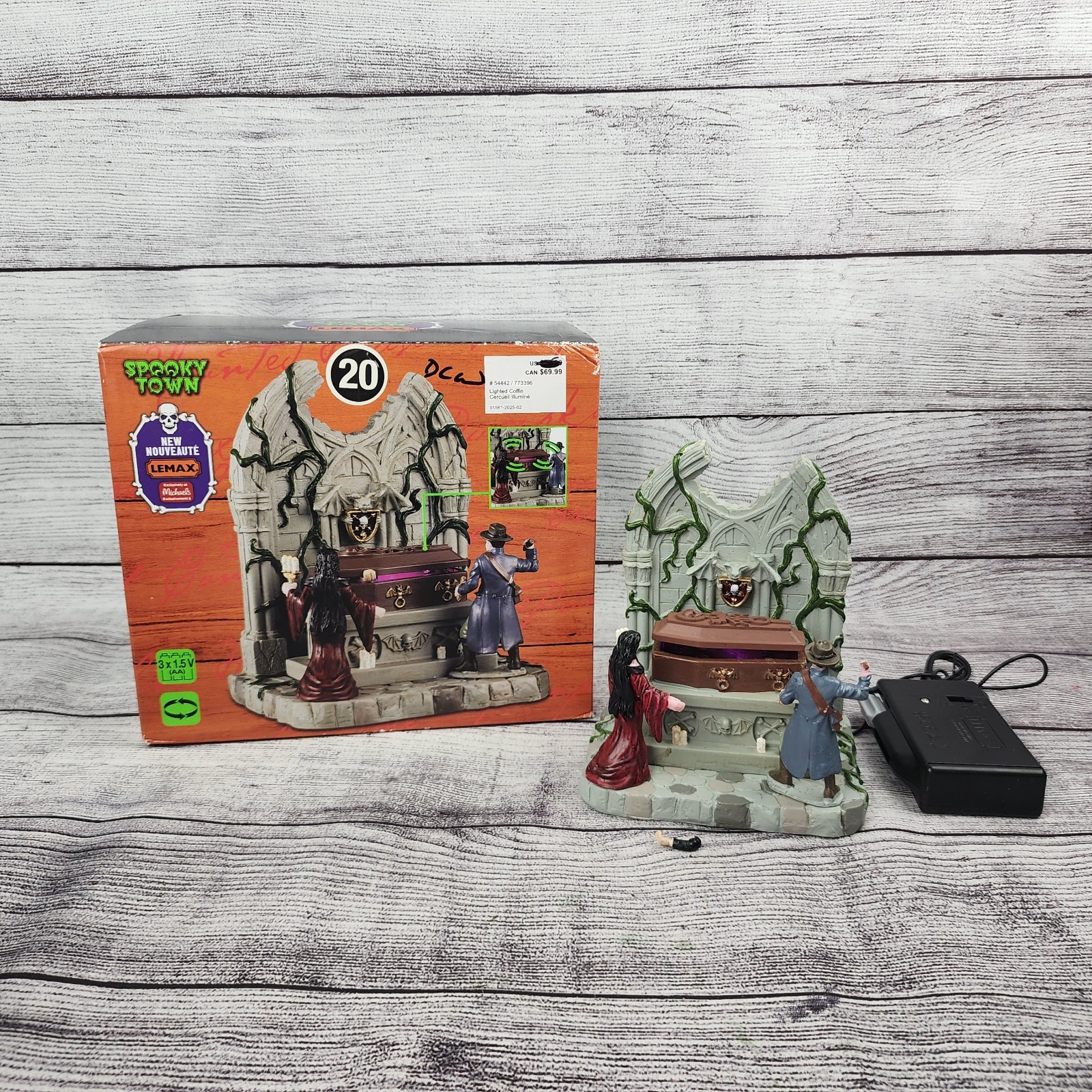 Lemax Spooky Town 54442 Lighted Coffin Moves & Lights Up