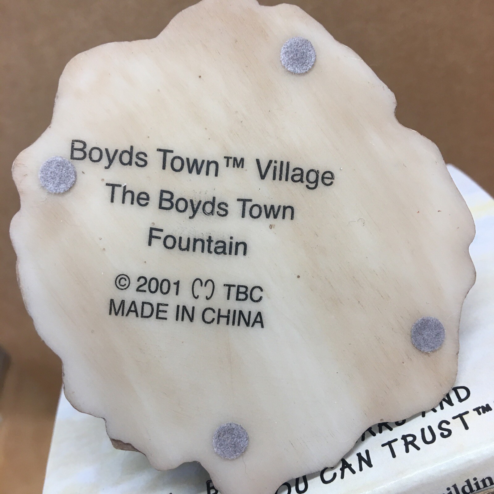 The Boyds Town Fountain- 19818 Bears