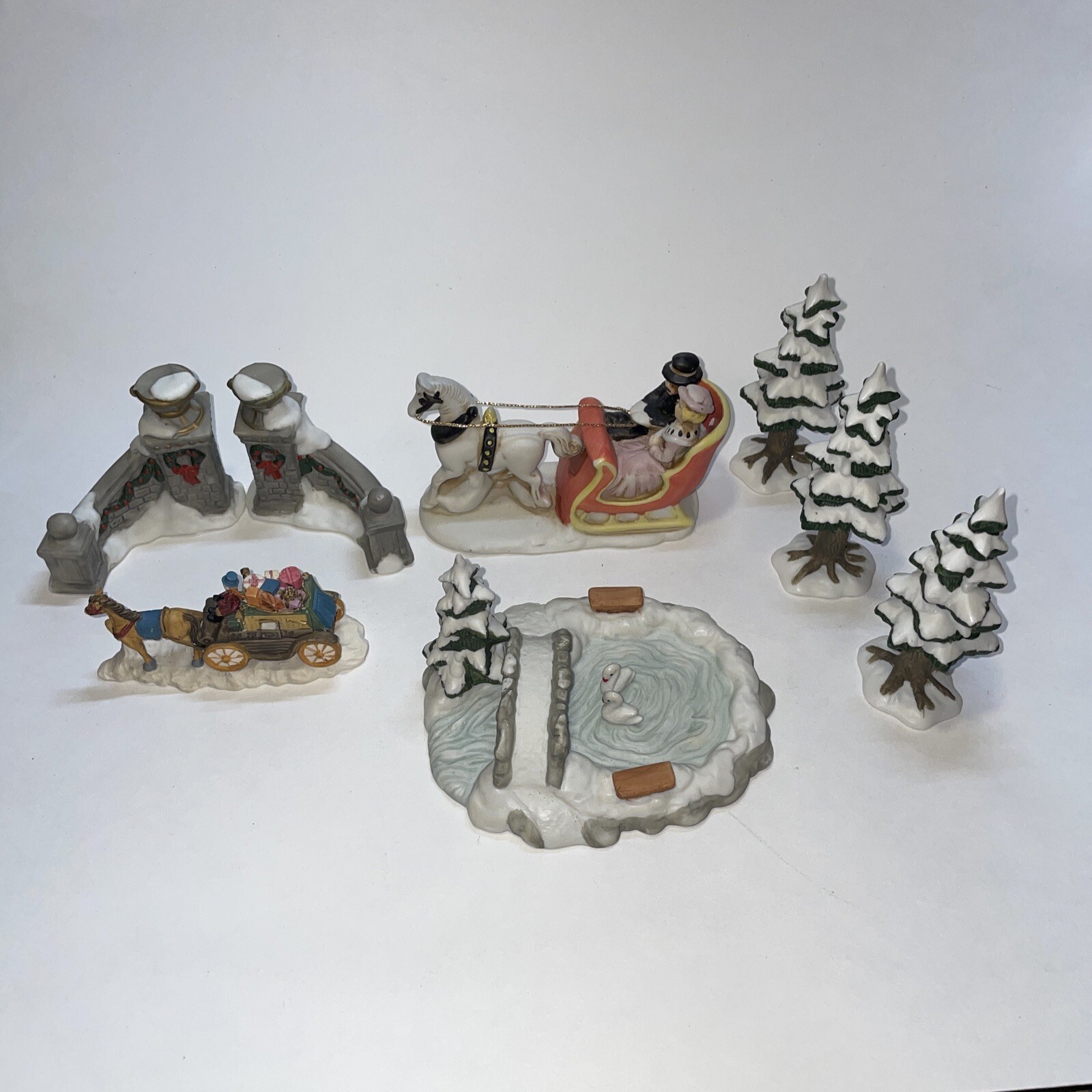 Vntg Traditions Christmas Handpainted Porcelain Village 59979 Replacement Pieces
