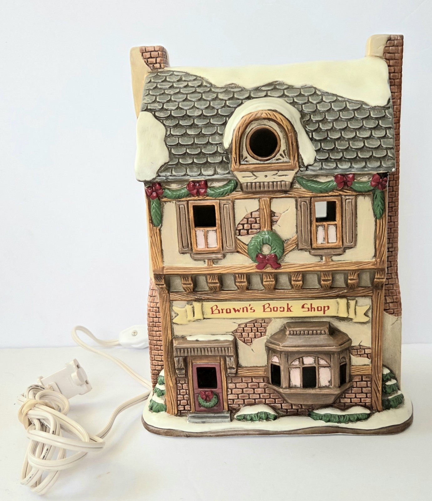 VINTAGE 1993 LEFTON COLONIAL VILLAGE BROWN’S BOOK SHOP W/LIGHT BY JANE CHAMBLESS