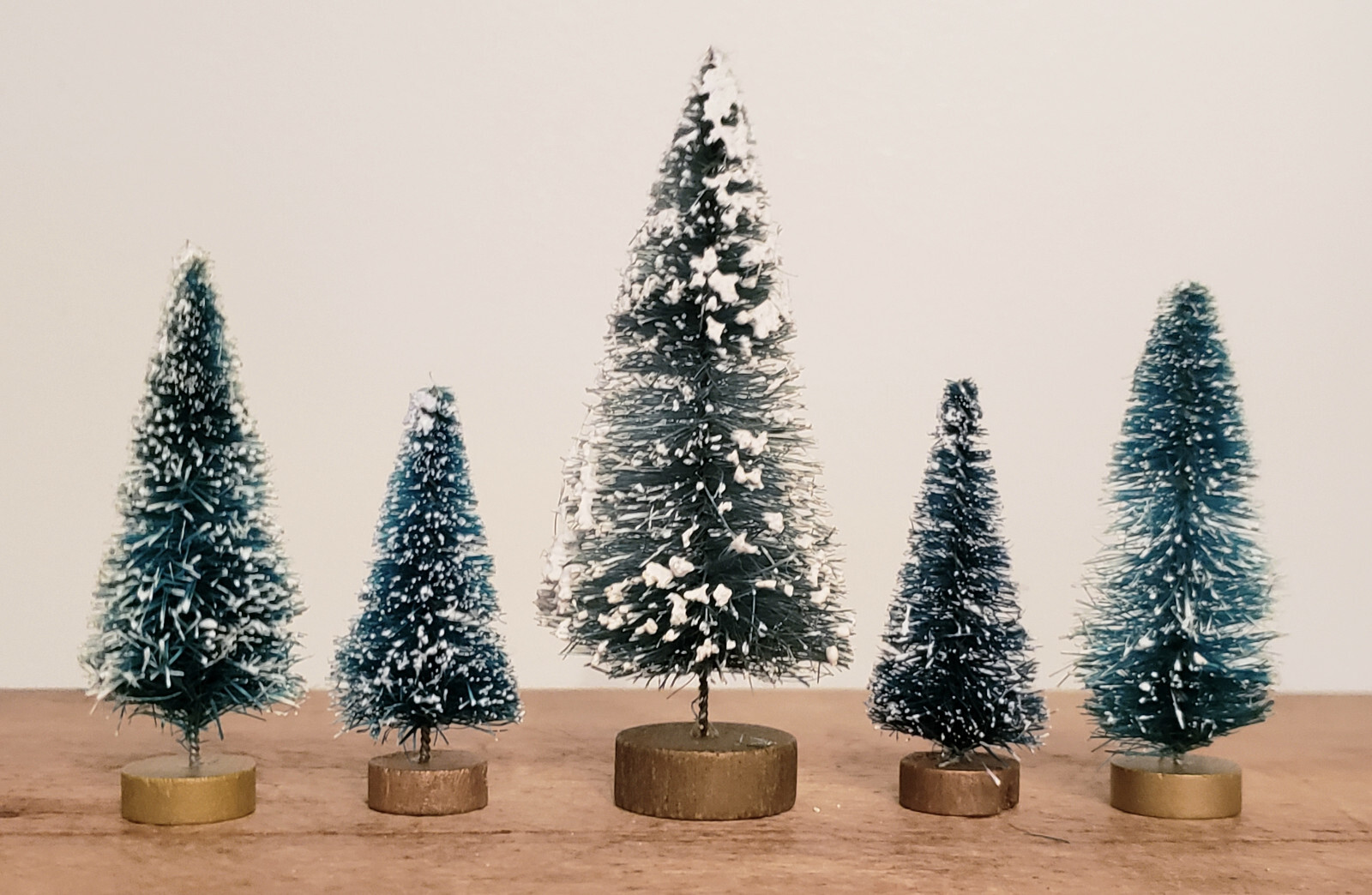 5 Vintage MINIATURE Snow Flocked GOLD BASE Bottle Brush CHRISTMAS TREES Doll #3