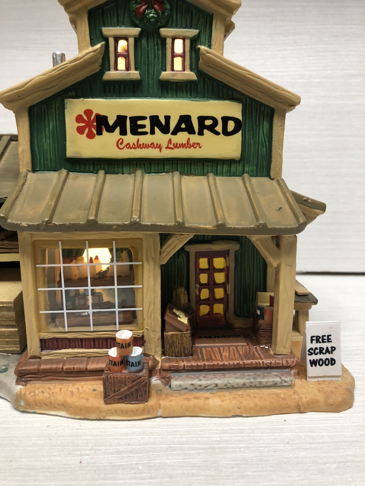 2005 LEMAX Harvest Crossing Lighted “MENARD CASHWAY LUMBER” #55325