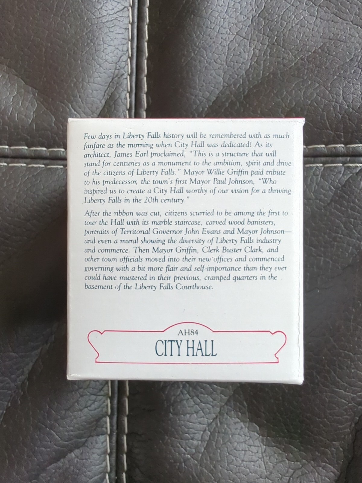 Vintage 1994 Liberty Falls City Hall The Americana Collection AH84