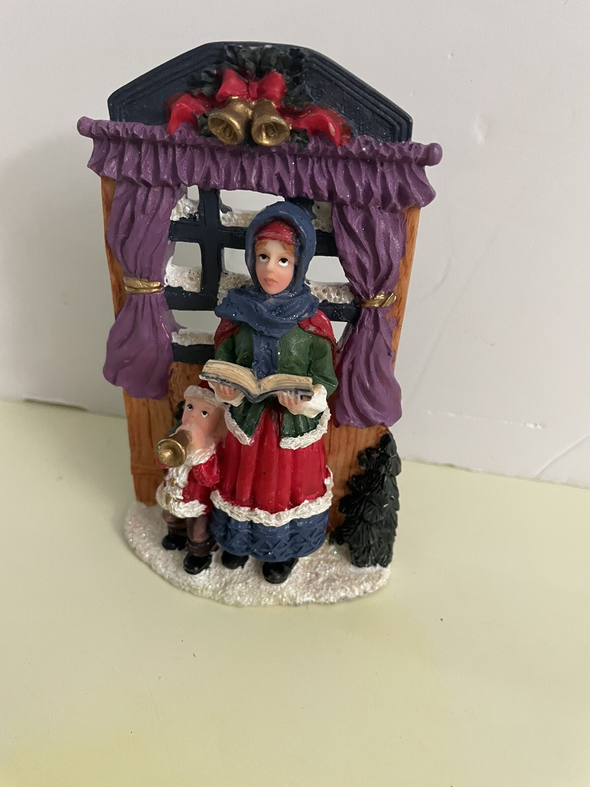 K’s Collection Old Fashioned Christmas Carolers Christmas Village Vintage