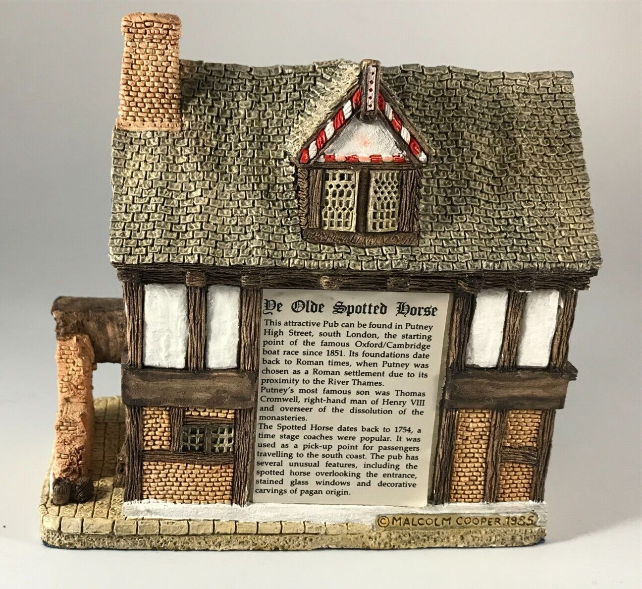 Ye Old Spotted Horse Pub, (1986) John Hine Vintage Figurine, NIB