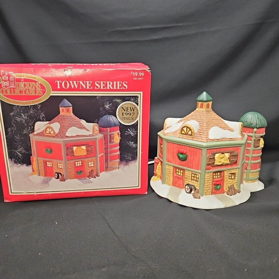 Vintage Dickens Collectables VILLAGE BARN Towne Series 1997 Christmas Farm BOX