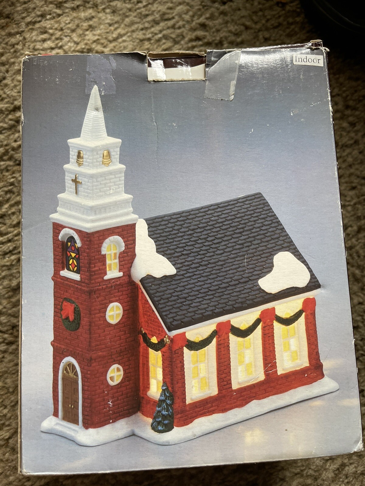 GALLERIA HAND PAINTED FINE PORCELAIN VILLAGE CHURCH – Christmas Decor