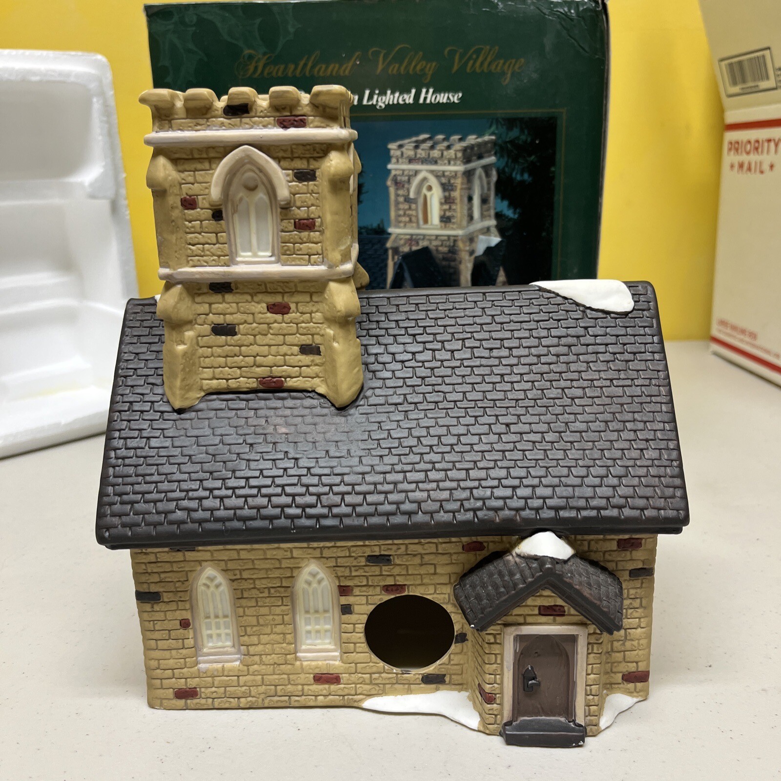 Heartland Valley Village Porcelain Church Hand Painted Christmas NO LIGHT