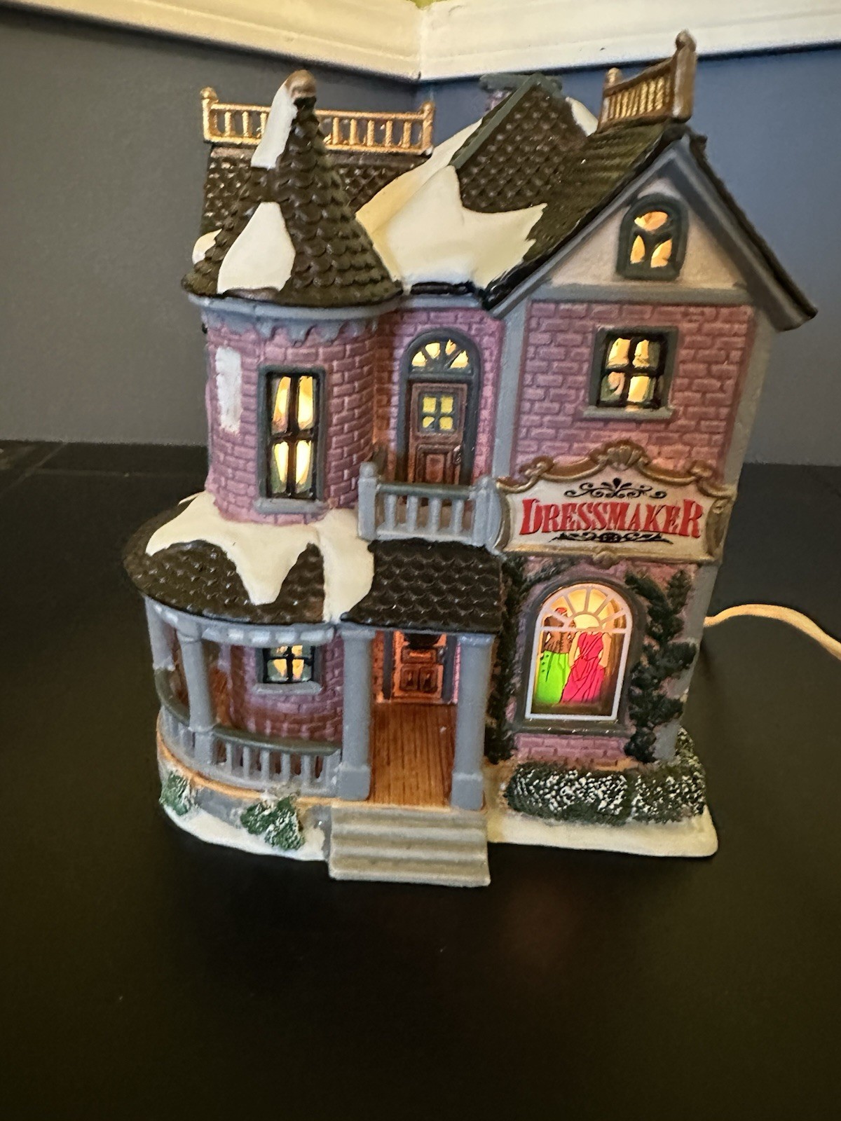 Lemax Lighted Christmas Village House Dressmaker Shop No Box Missing Sign