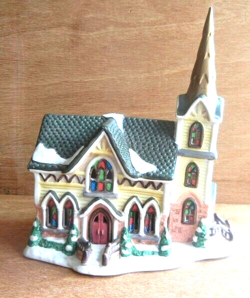 1996 SEASONAL SPECIALTIES CHRISTMAS VILLAGE LIGHTED CHURCH HEARTLAND COLLECTION