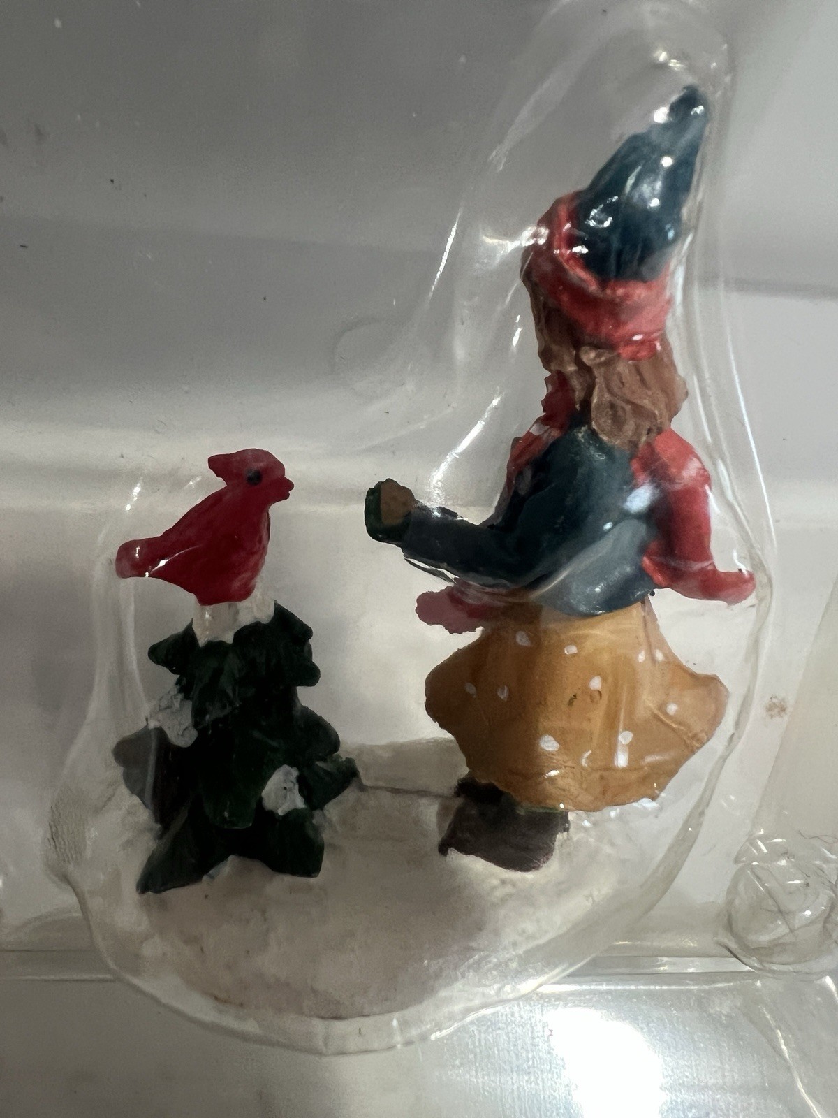 Holiday Inspirations Town Series House Accessory Girl And Robin NEW