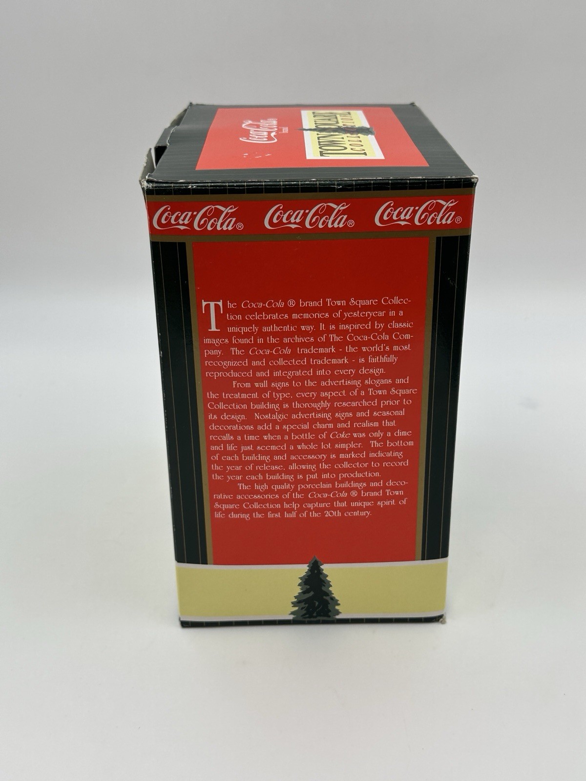 Vintage 1997 Christmas Village Coca Cola “Mrs Murphys Chowder House” EUC W/Box