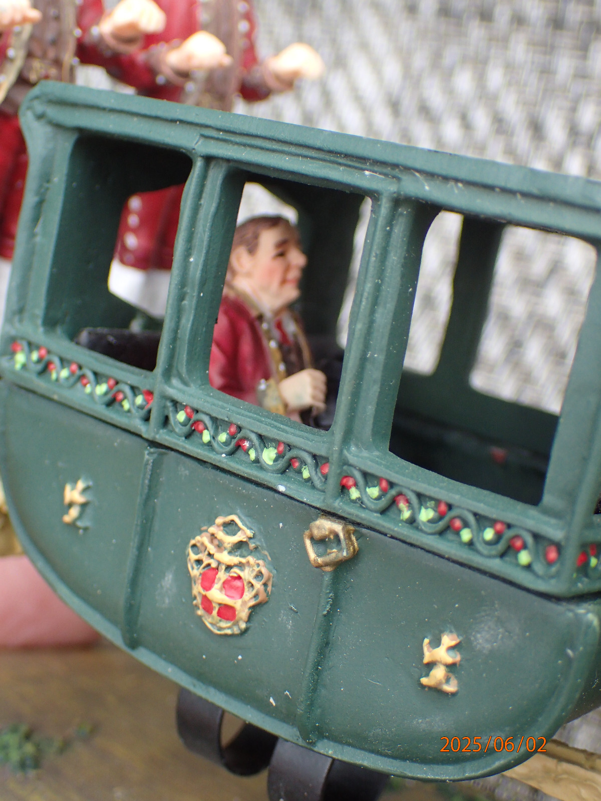 DEFECTIVE RANDOLPH CARRIAGE COLONIAL WILLIAMSBURG VILLAGE COLLECTION IN G3D