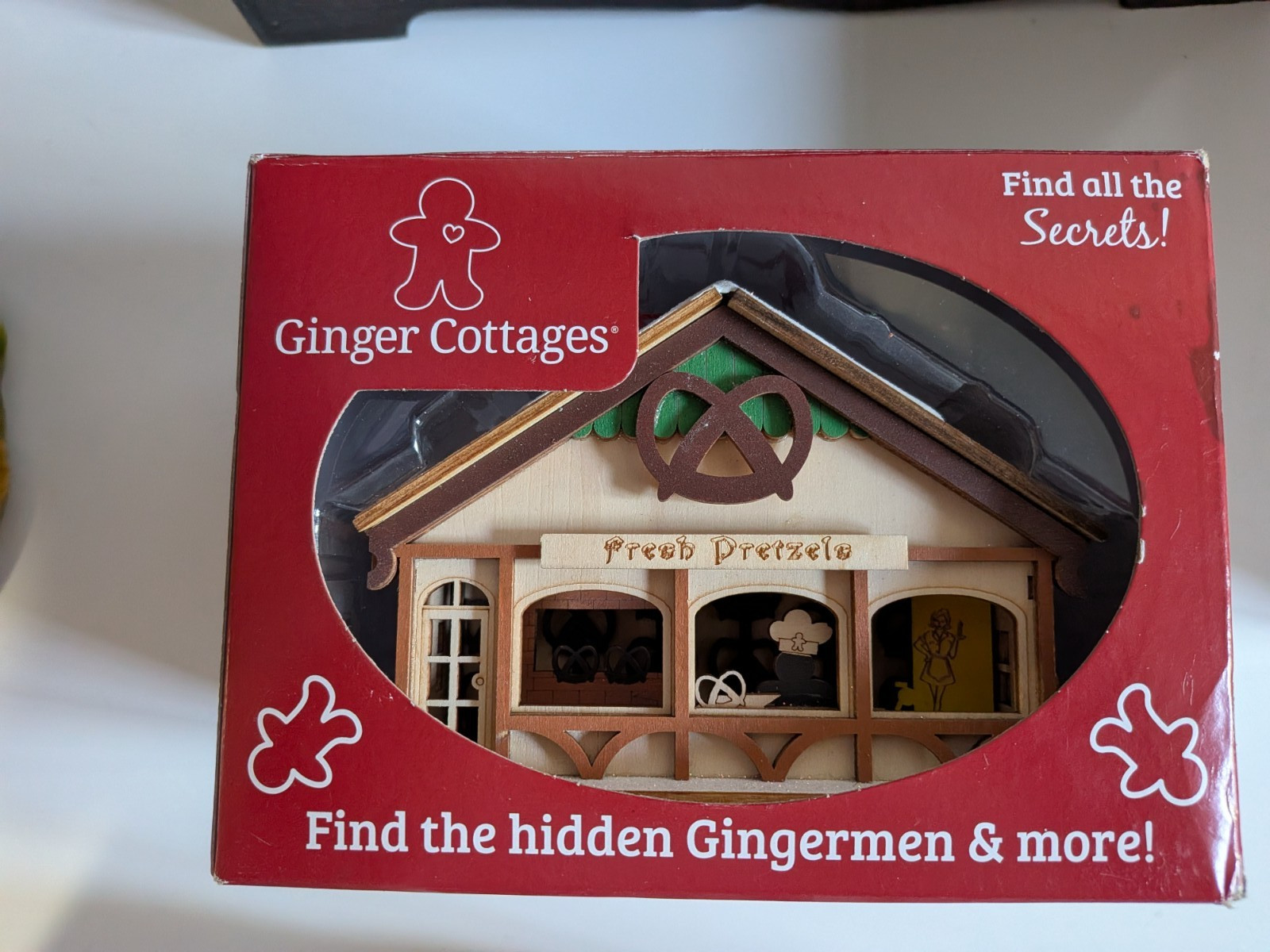 Peppermint Twist Pretzel Shop Wood Christmas Village House # GC132