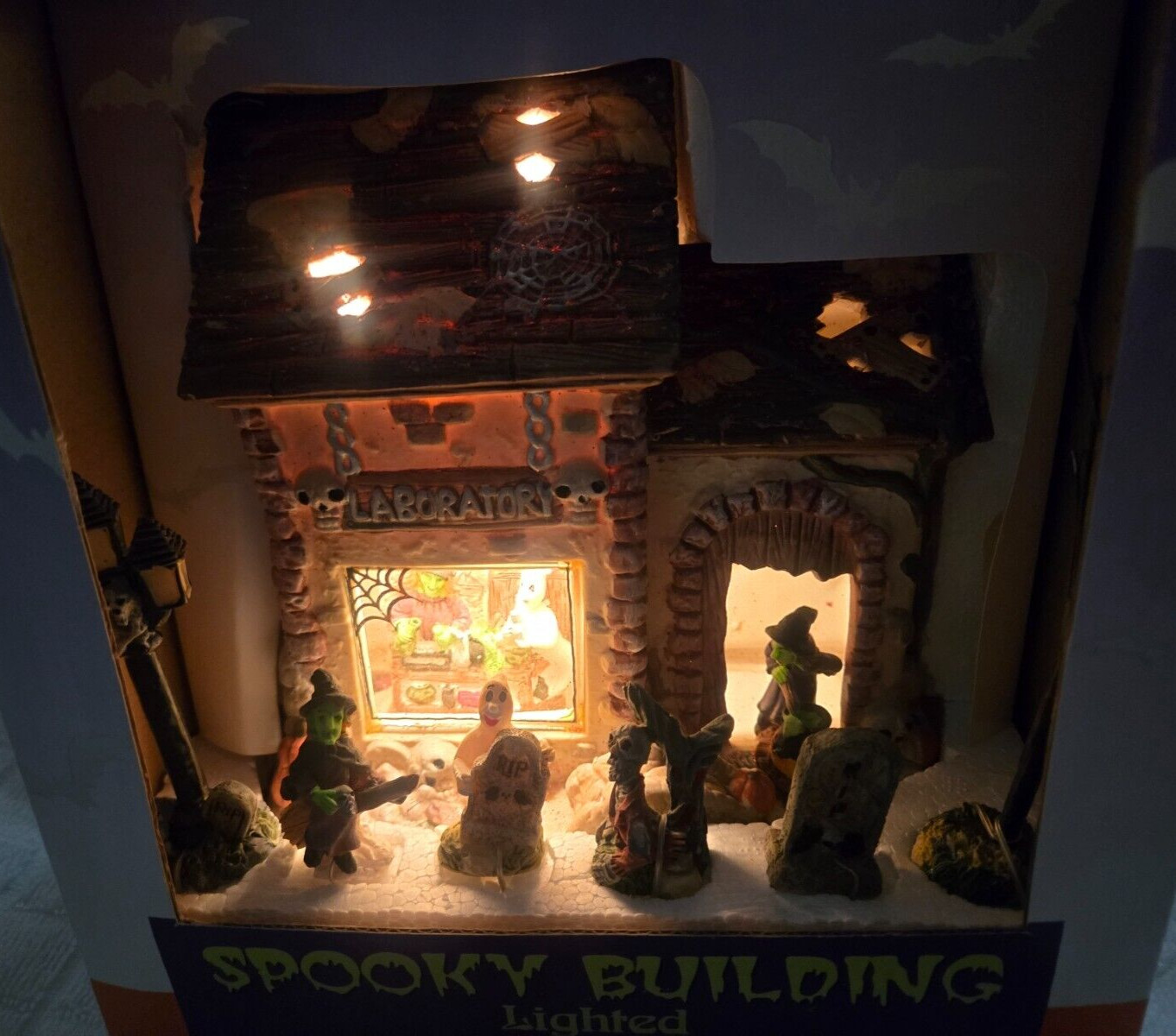 SPOOKY BUILDING LIGHTED Laboratory Halloween VTG Spookyside Estates Collection