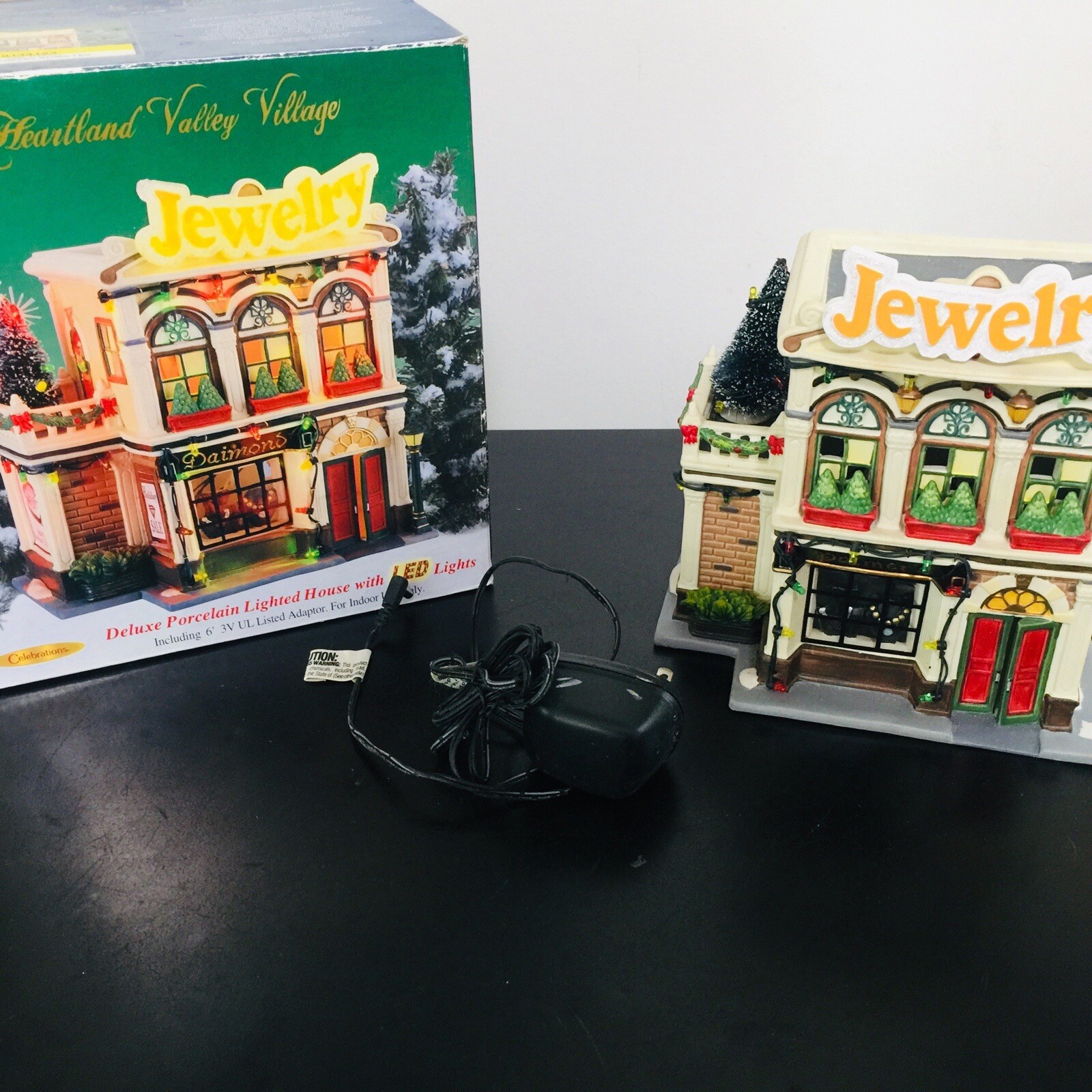 Heartland Valley Village Lighted Porcelain Jewelry Store Christmas Free Ship