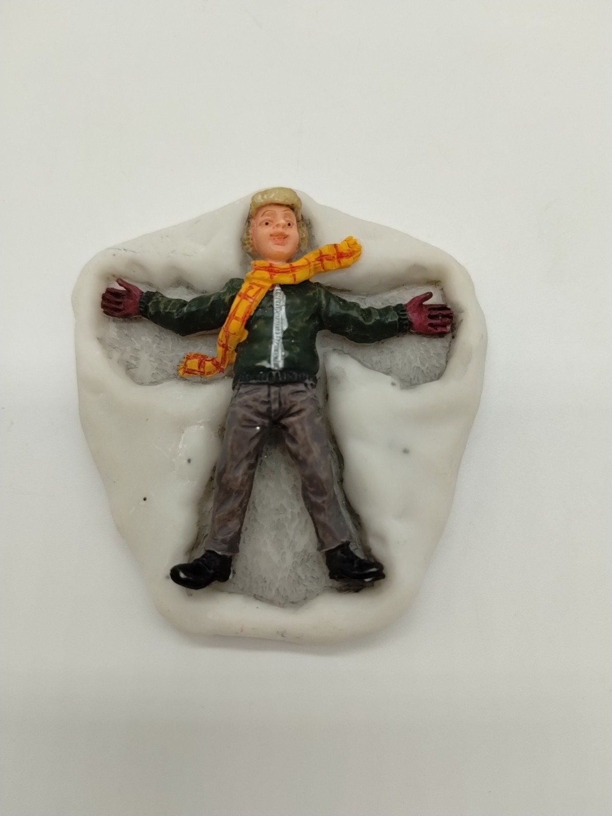 Vintage Lemax Boy Snow Angel Retired In 1999 ++ 2″ X 2.25″