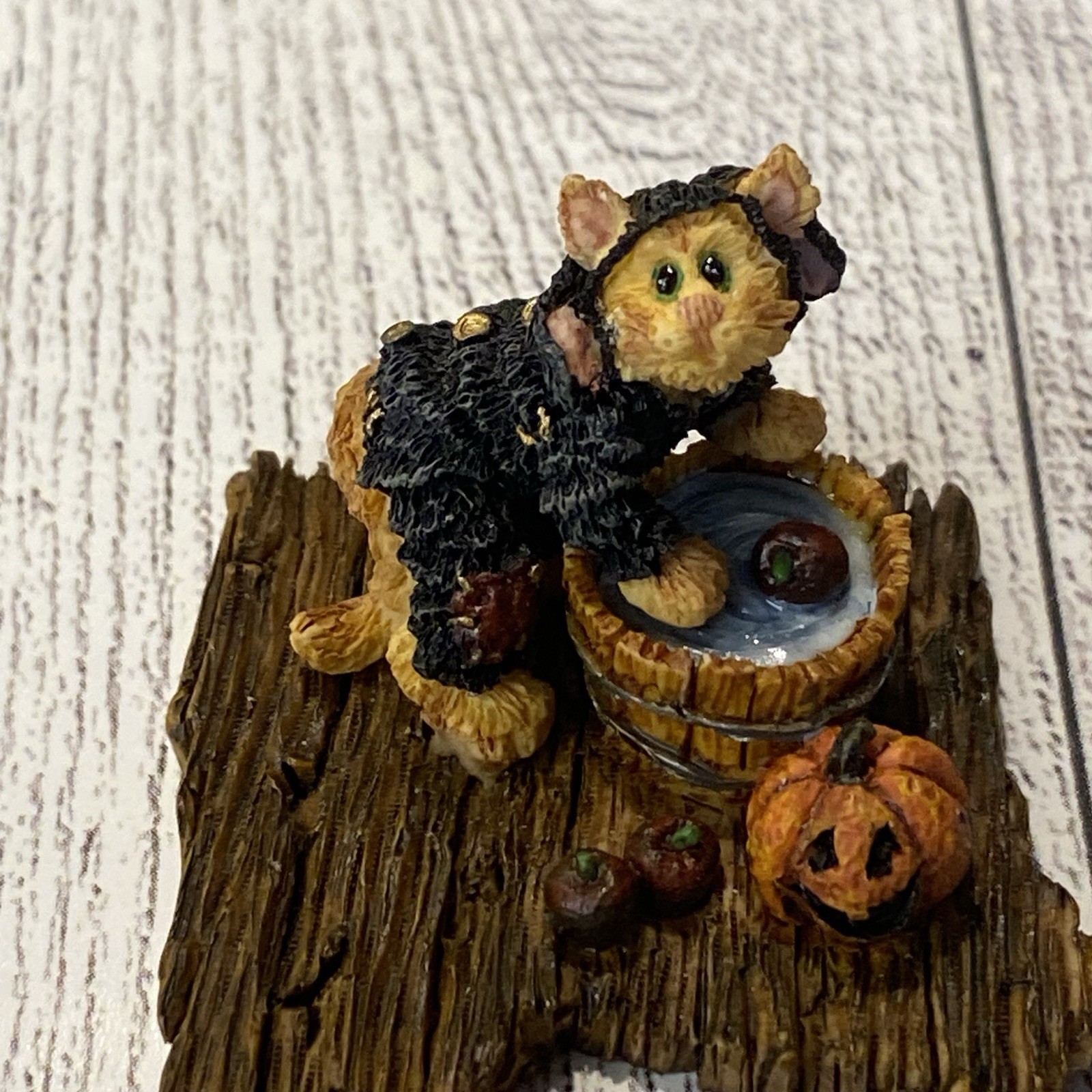 Punky Boobear’s Haunted Halloween House Boyds Bearly Built Village OG Box 19012