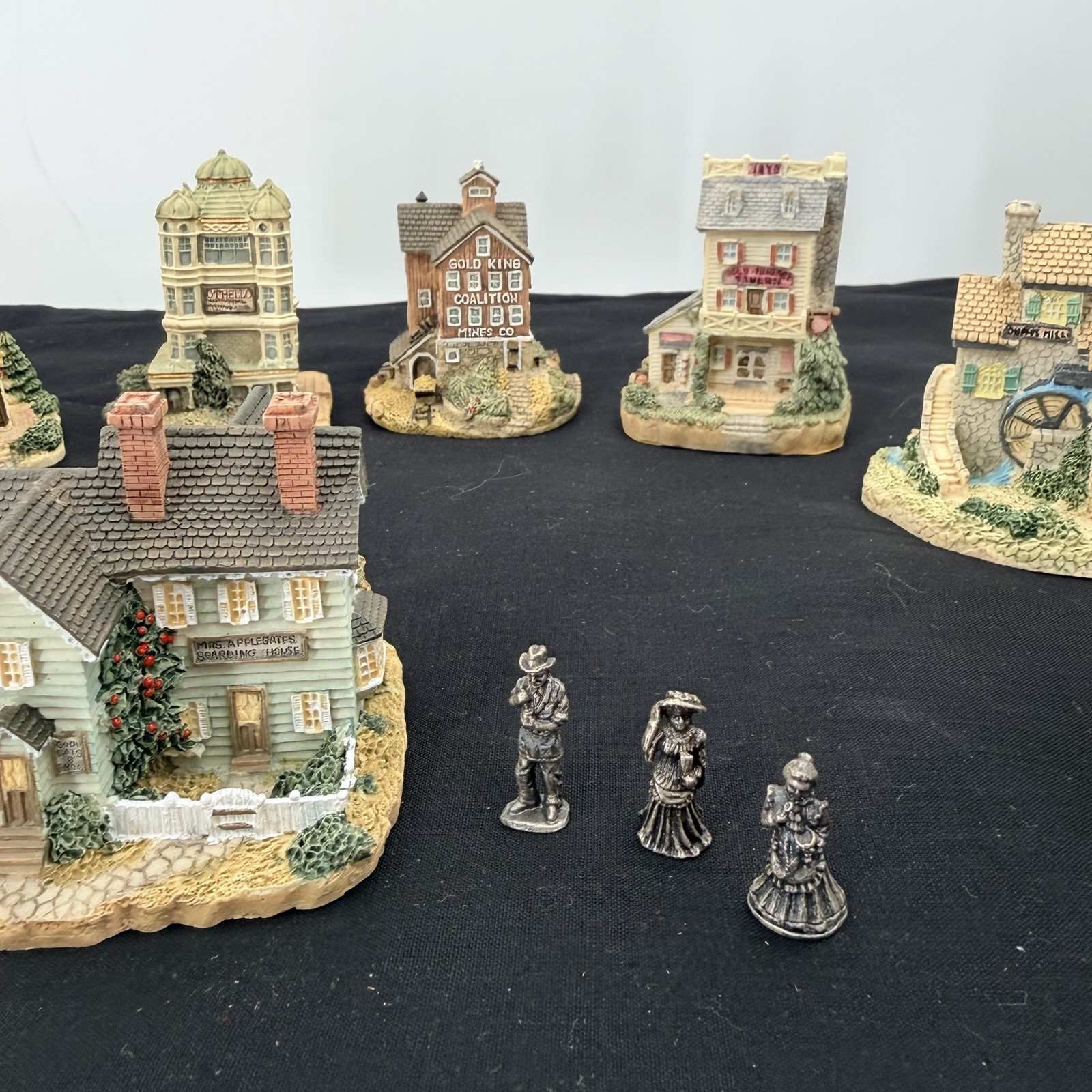 10 Pc Lot Liberty Falls The Americana Collection in Boxes with Pewter Figurines