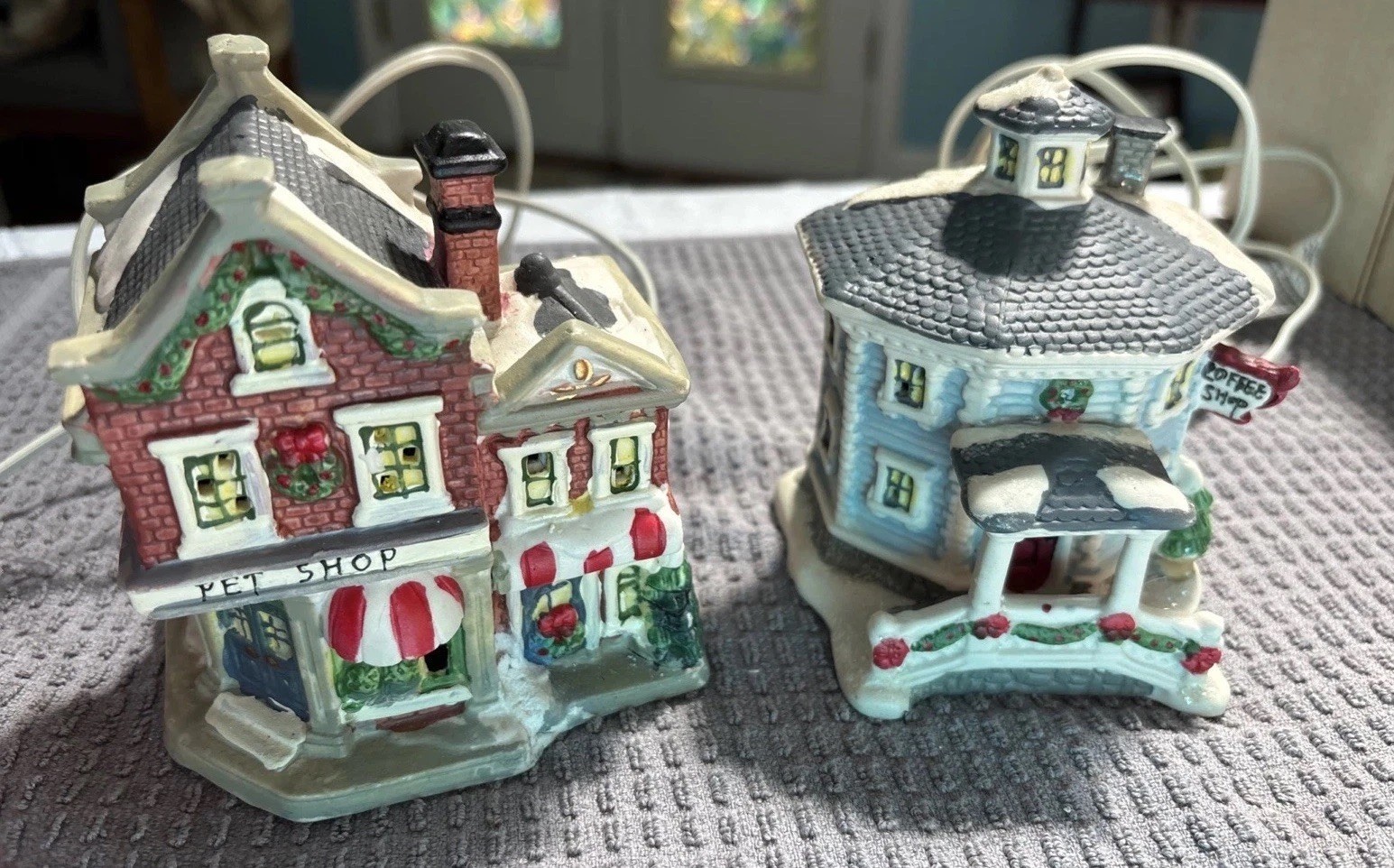 Vintage Wellington Square Christmas Village Collection Lighted Pet & Coffee Shop