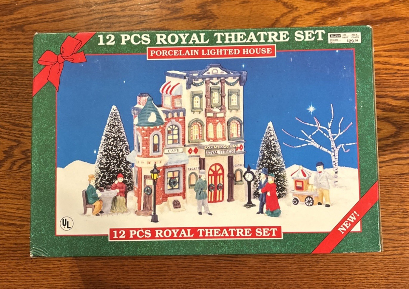 Vtg Caldor Village Square Christmas “Royal Theater Set” Porcelian Lighted