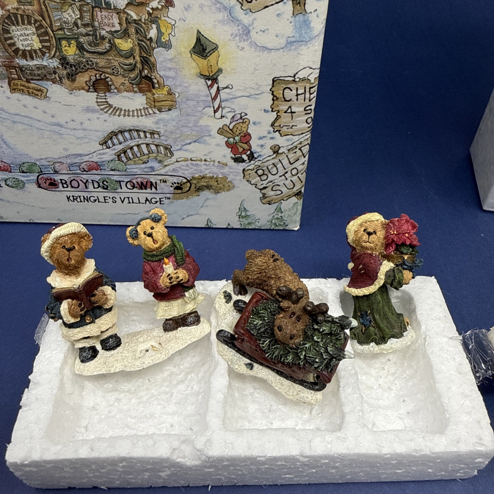 Boyds Bears Bearly Built Village Kringles Village St Nicholas Chapel NIP