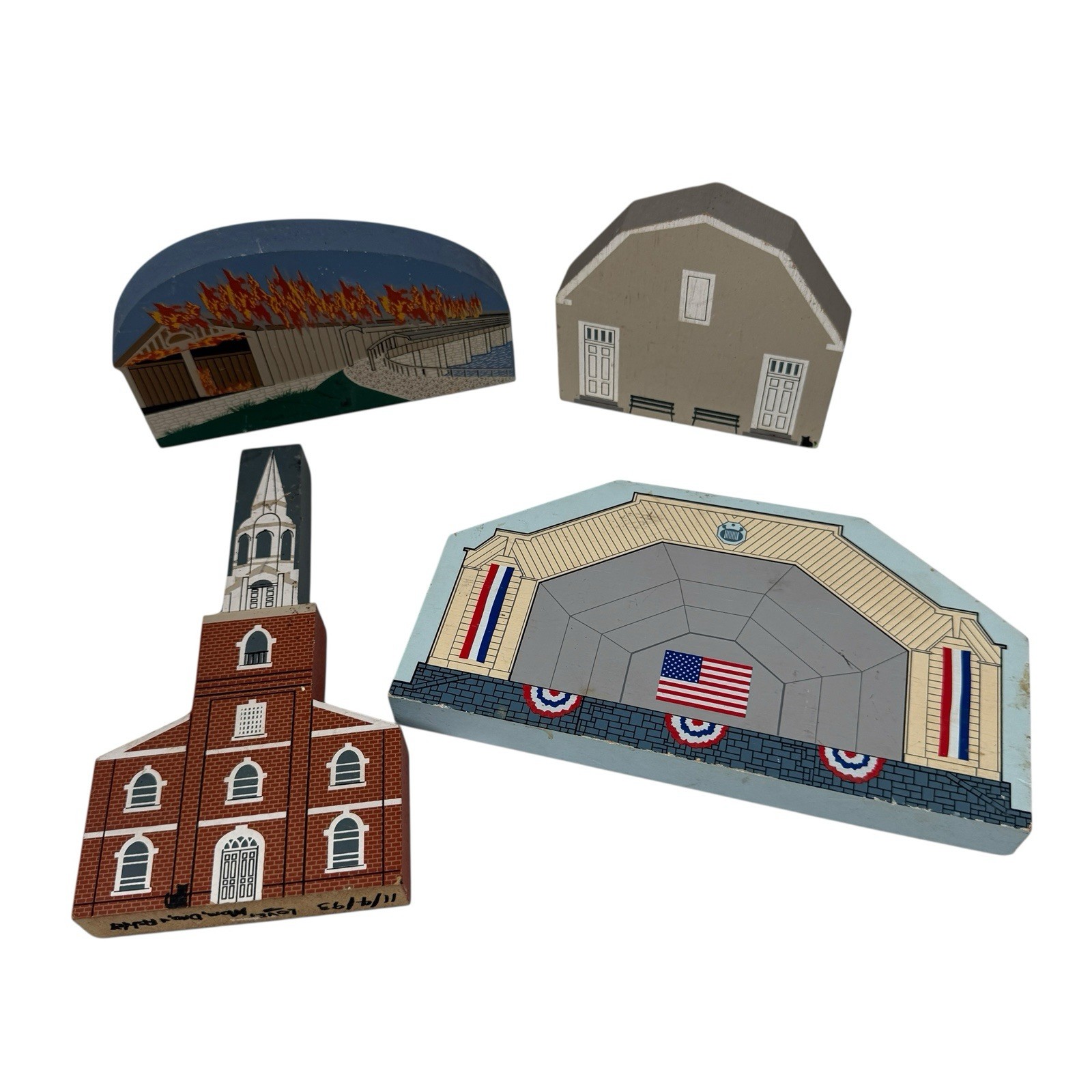 Lot Of 4 Wooden Houses 90s & 2000s Lancaster Area Cat’s Meow & Unbranded
