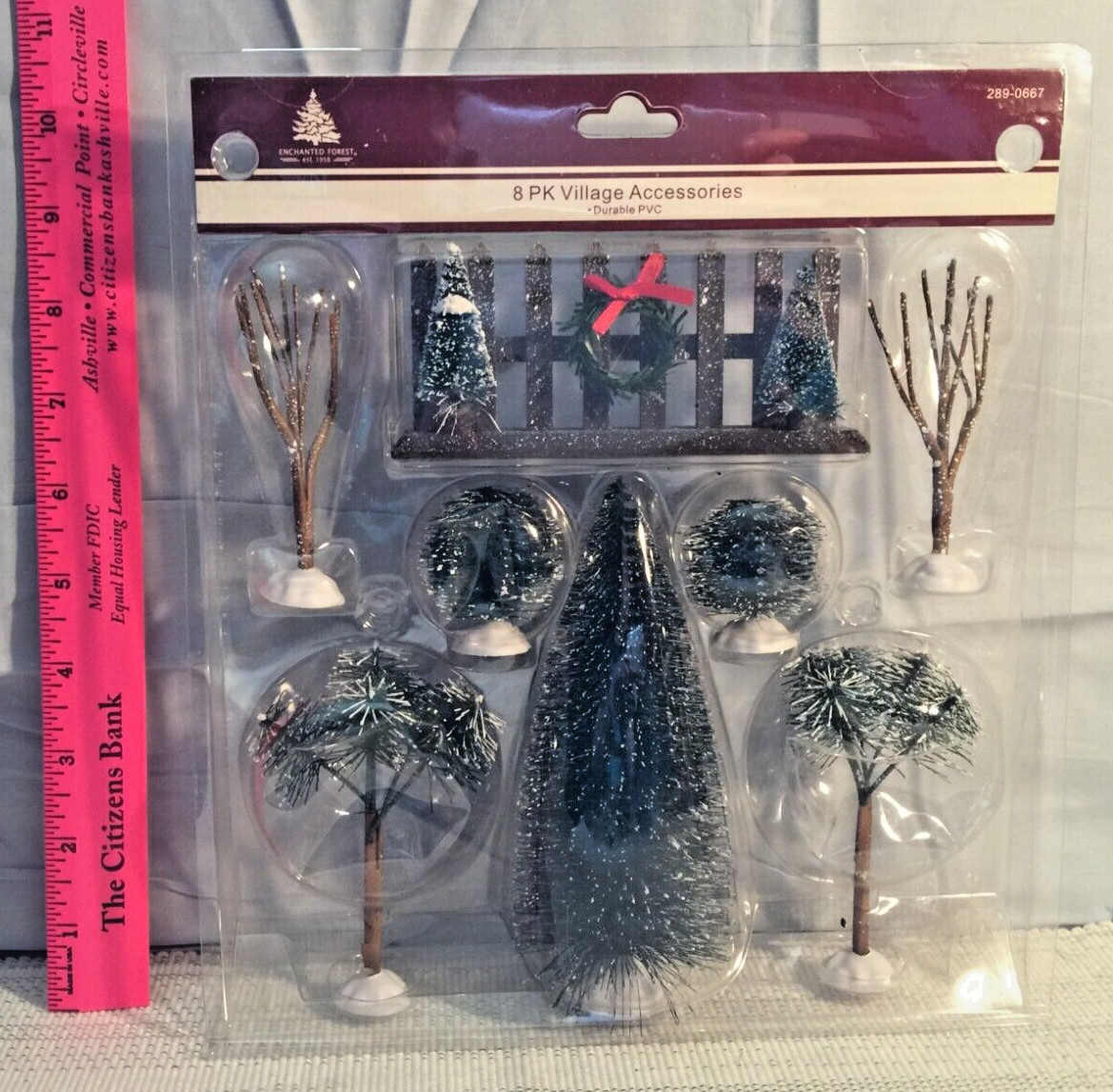 2020 Enchanted Forest #289-0667 – NEW in Package (B35)