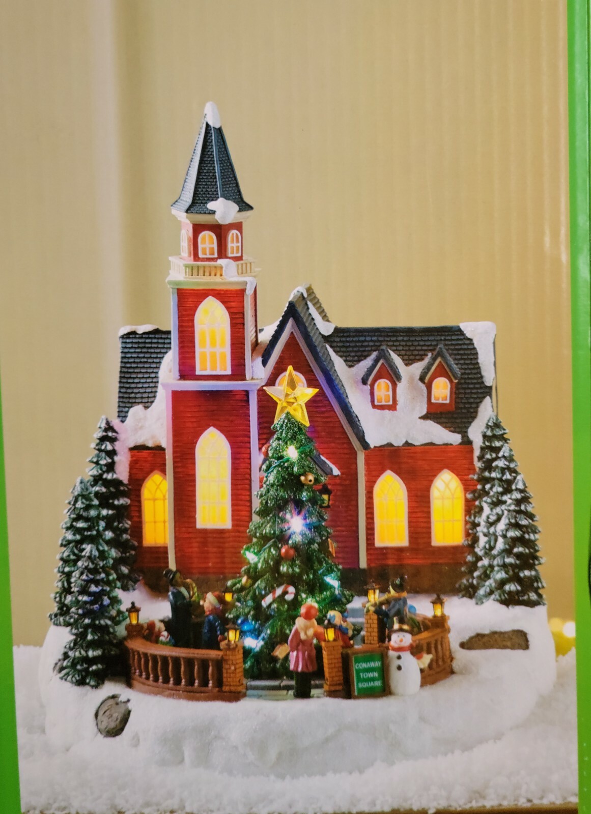 Holiday Living – Conaway Town Square – LED Musical Motion Activated 8 Song House