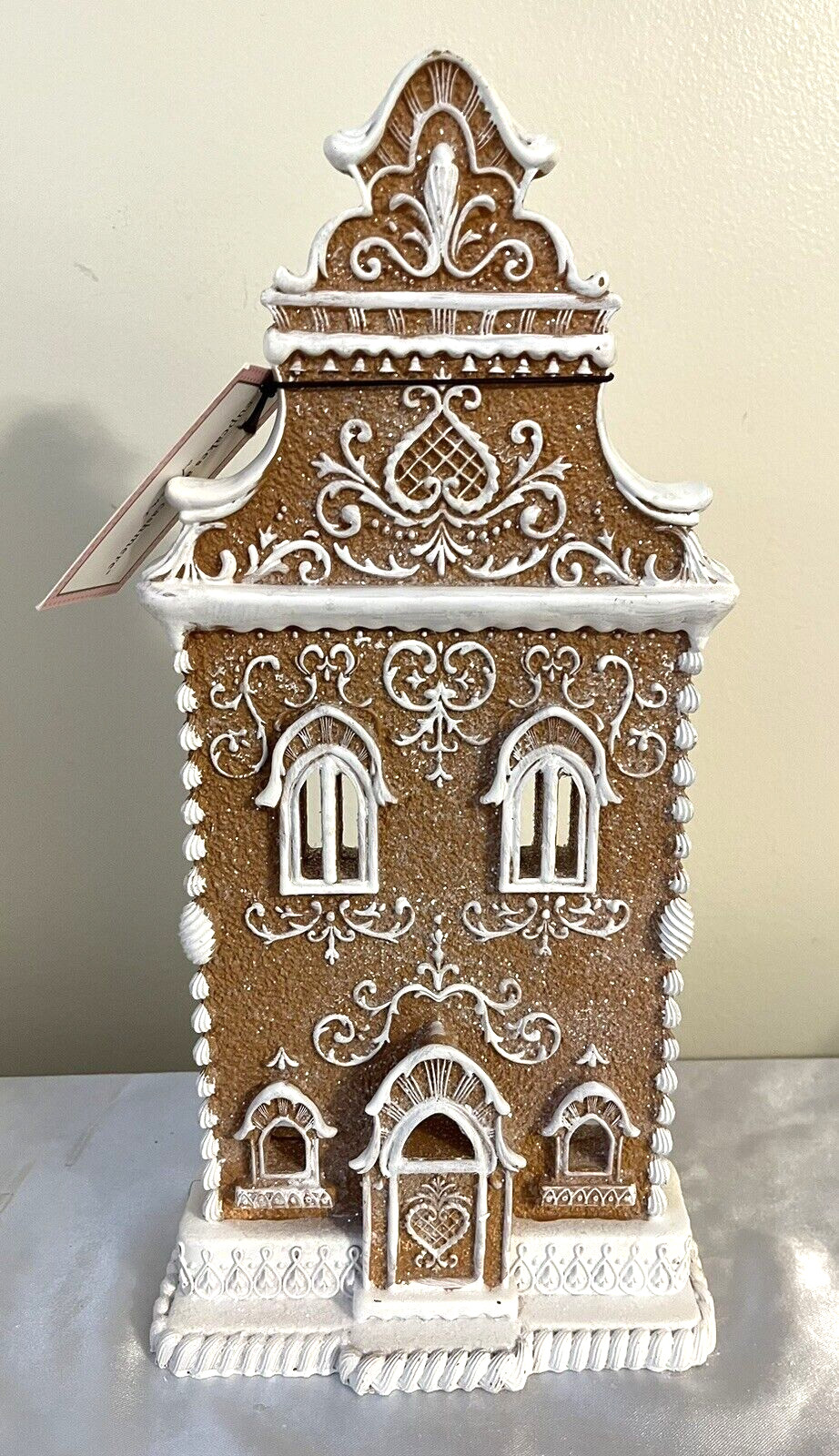 Cupcakes & Cashmere 14″ FLAT Victorian Christmas Gingerbread House Decor