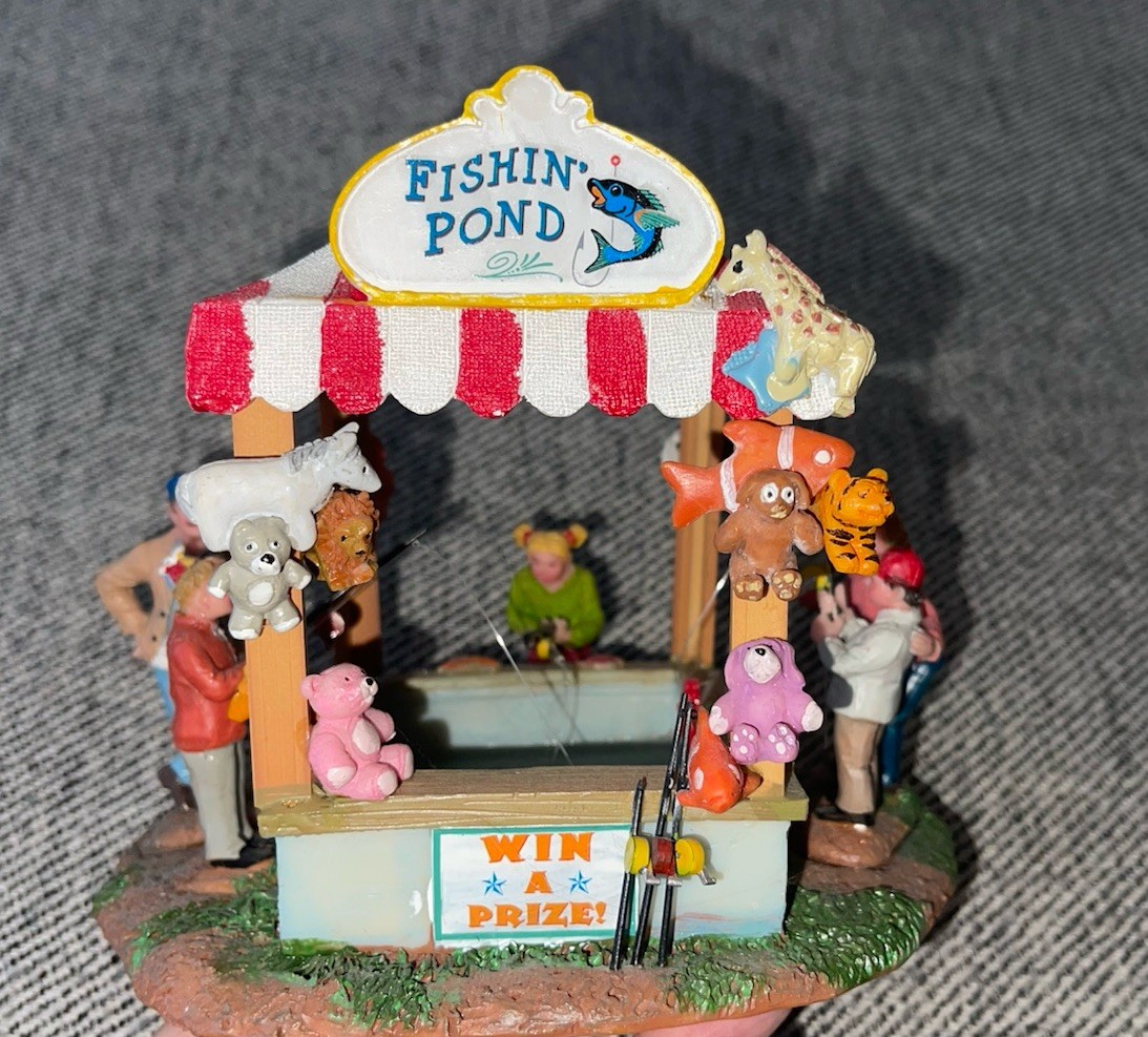 Lemax FISHIN’ POND Fishing Carnival Fair Circus Table Accent – #83685