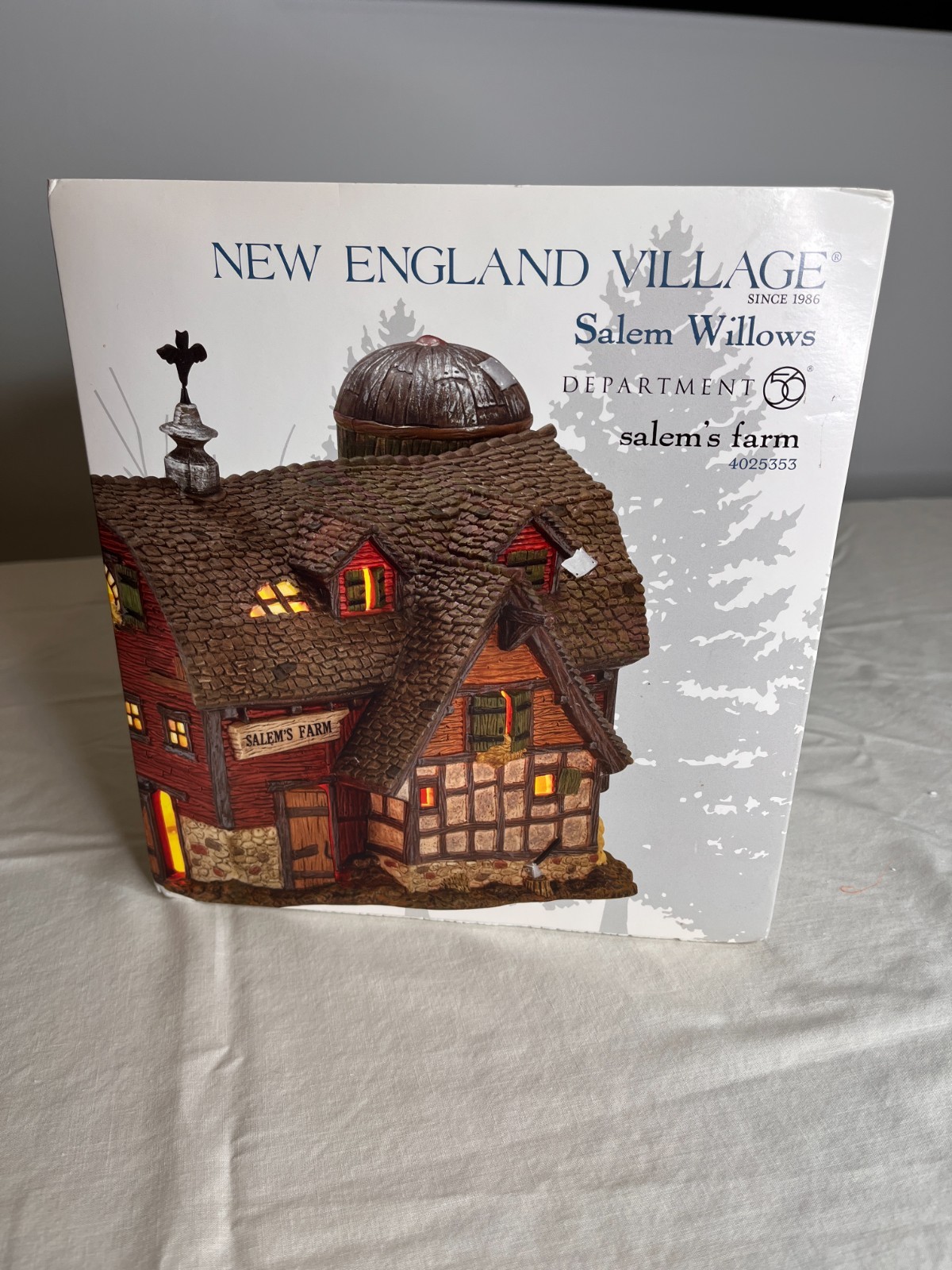 Salem Willows Salem’s Farm 4025353 Department 56 New England Village w/box