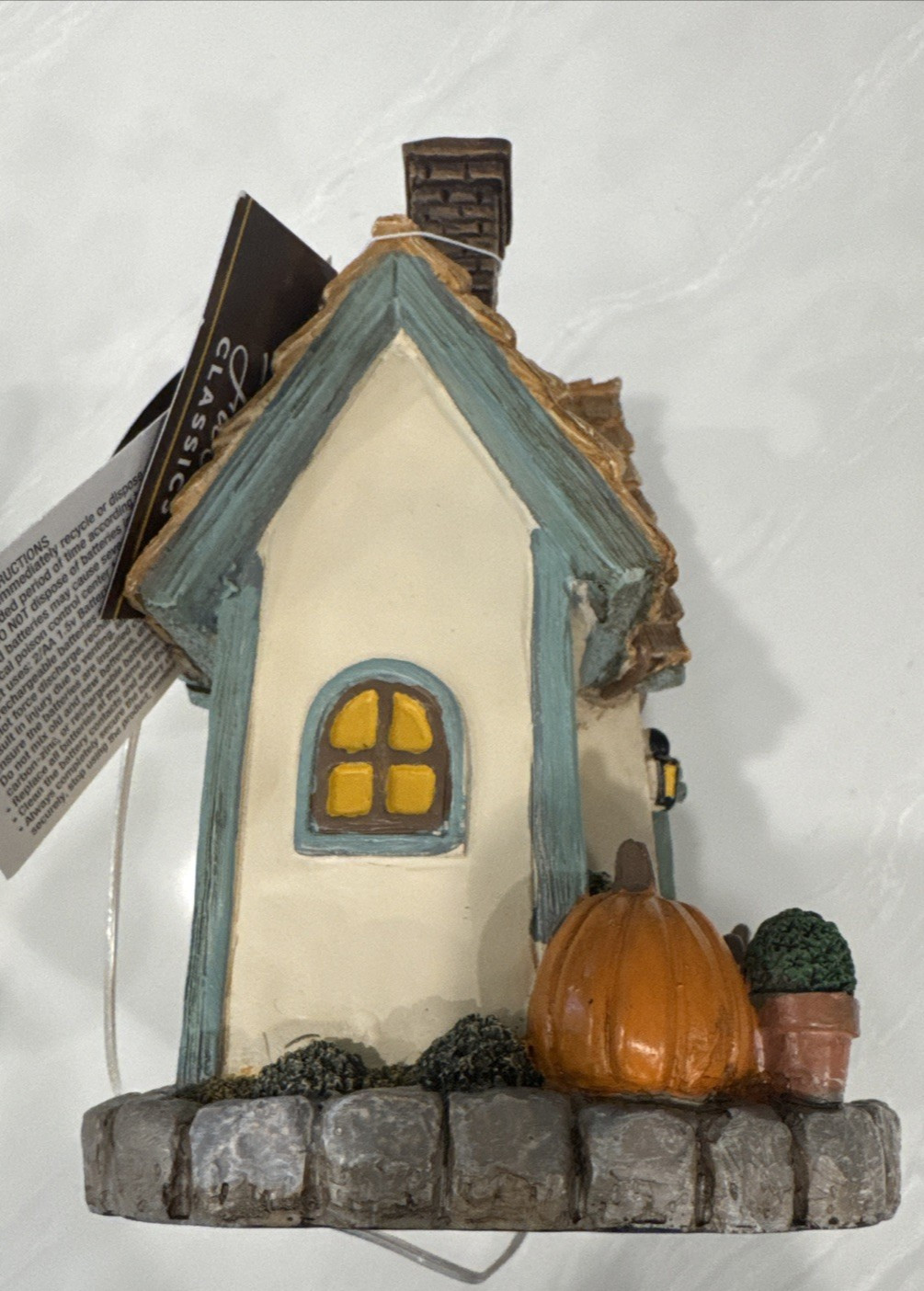 Hobby Lobby Cozy Fall Cottage Light Up House Pumpkins Blue Trim 7.5in Tall