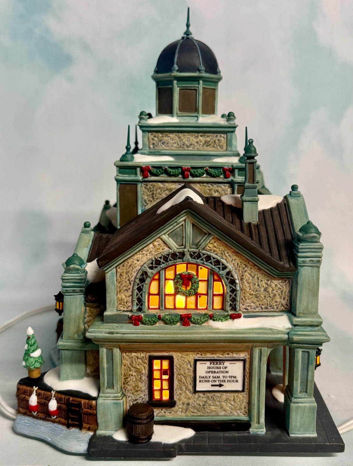 DEPT 56 CHRISTMAS IN CITY- EAST HARBOR FERRY TERMINAL 59254 COLLECTOR’S EDITION