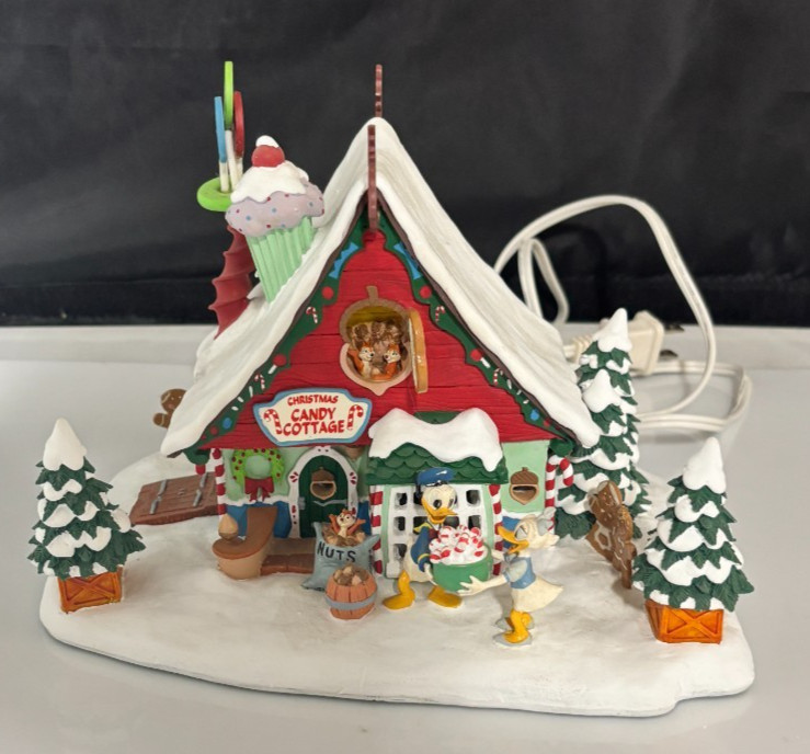 Disney Donald Duck Candy Cottage Lighted Holiday Village House Not Tested